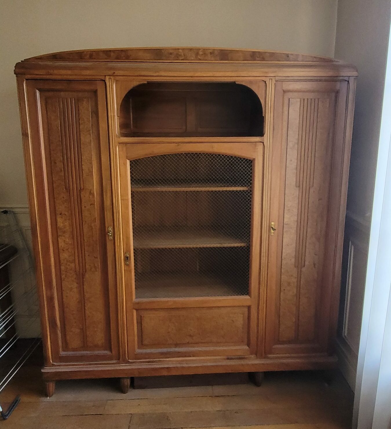 Armoire bibliothèque "Art Nouveau"