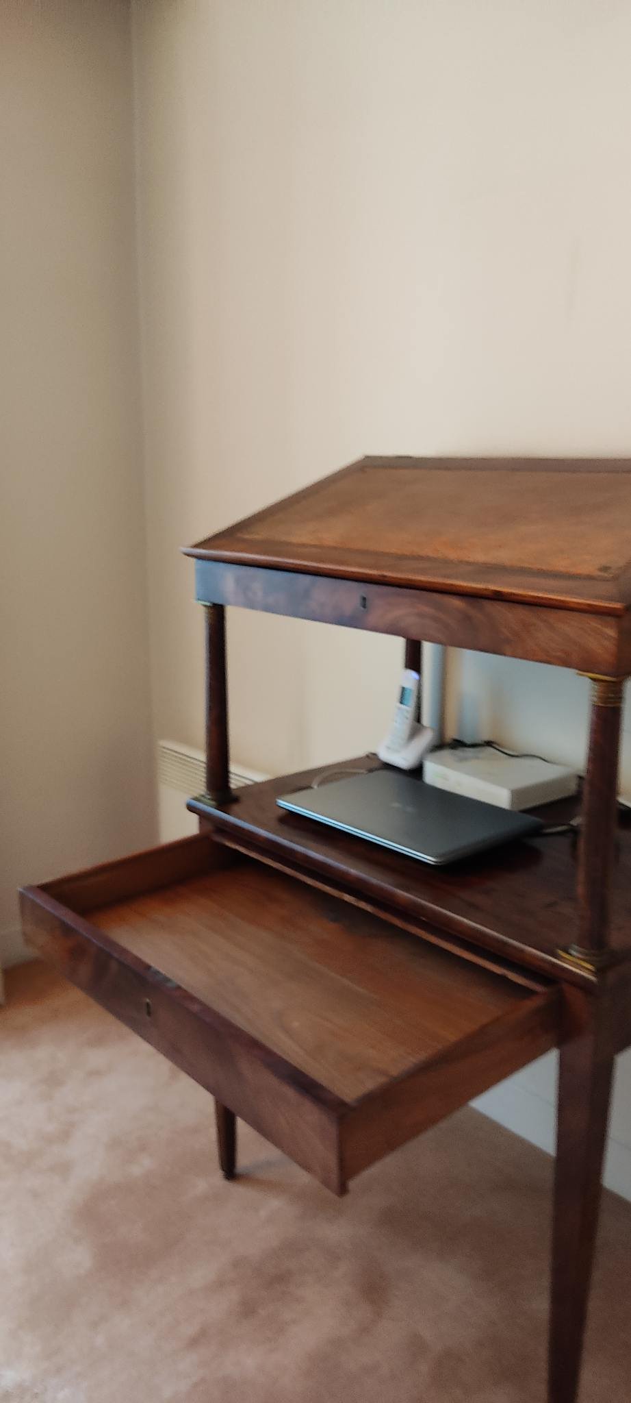 Bureau d'architecte station debout – Image 7