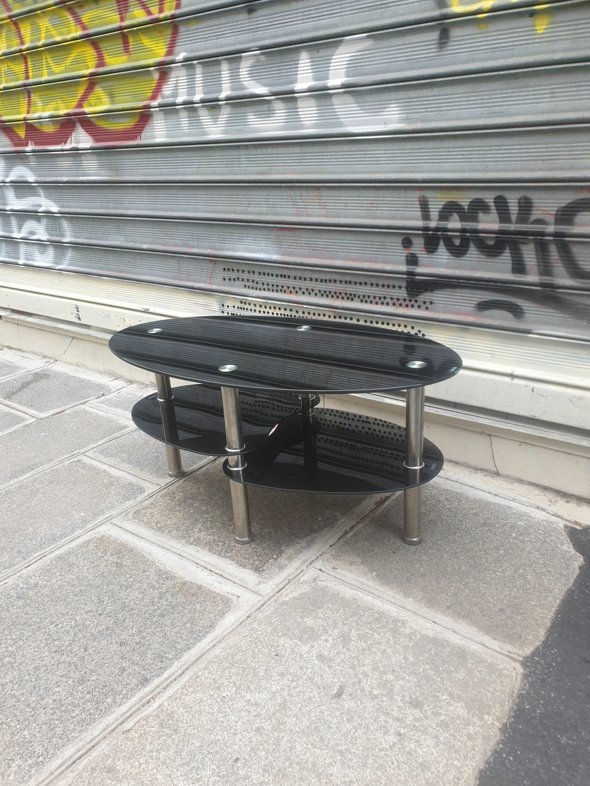 Table basse verre fumé et métal – Image 2