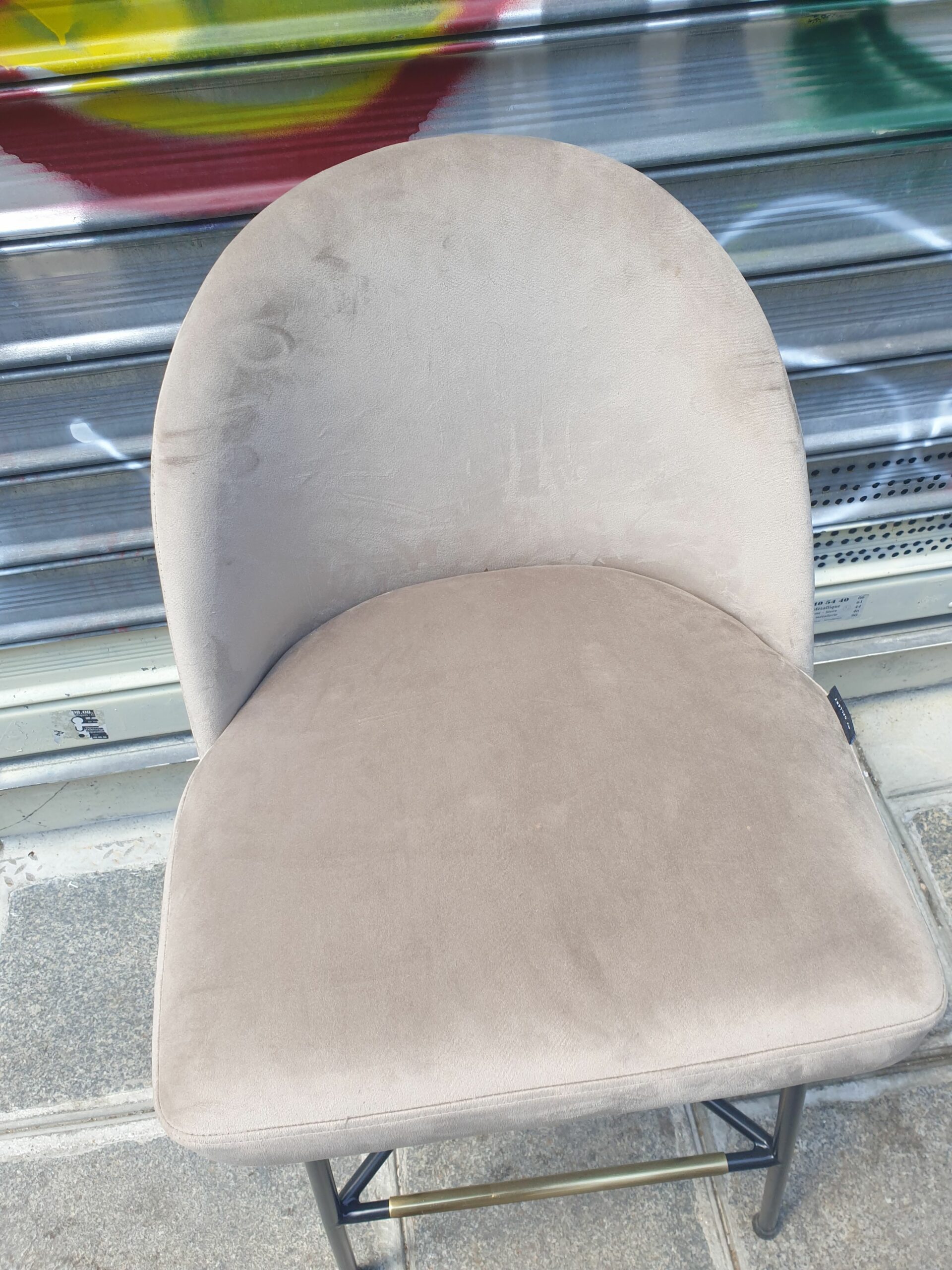 Tabouret de bar BANE couleur taupe – Image 5