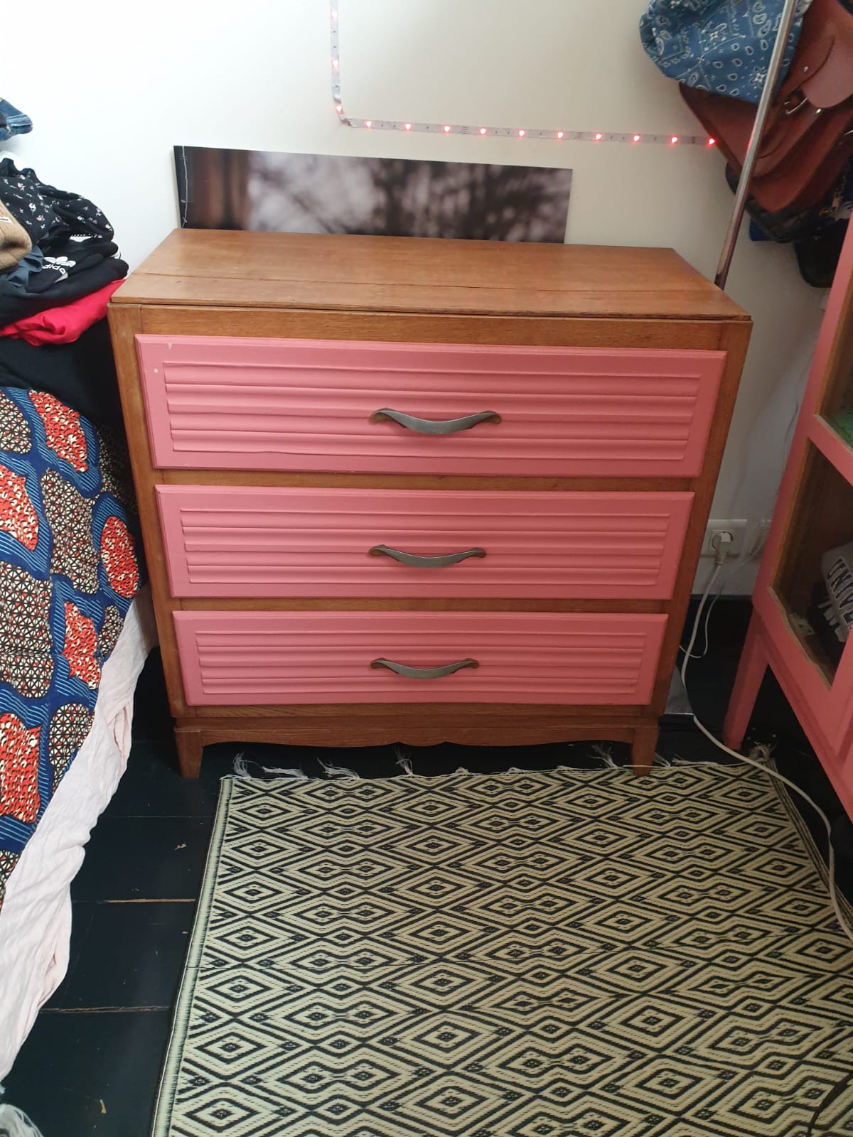 Commode 3 tiroirs Rose (à relooker ?) – Image 2