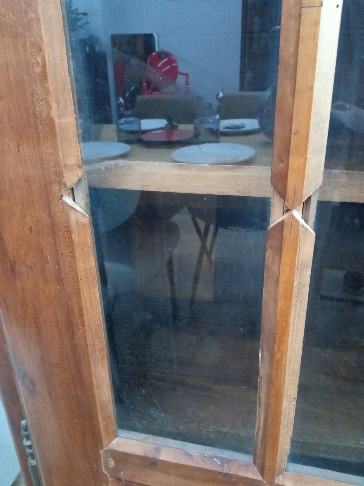 Armoire vitrine ancienne en bois – Image 5