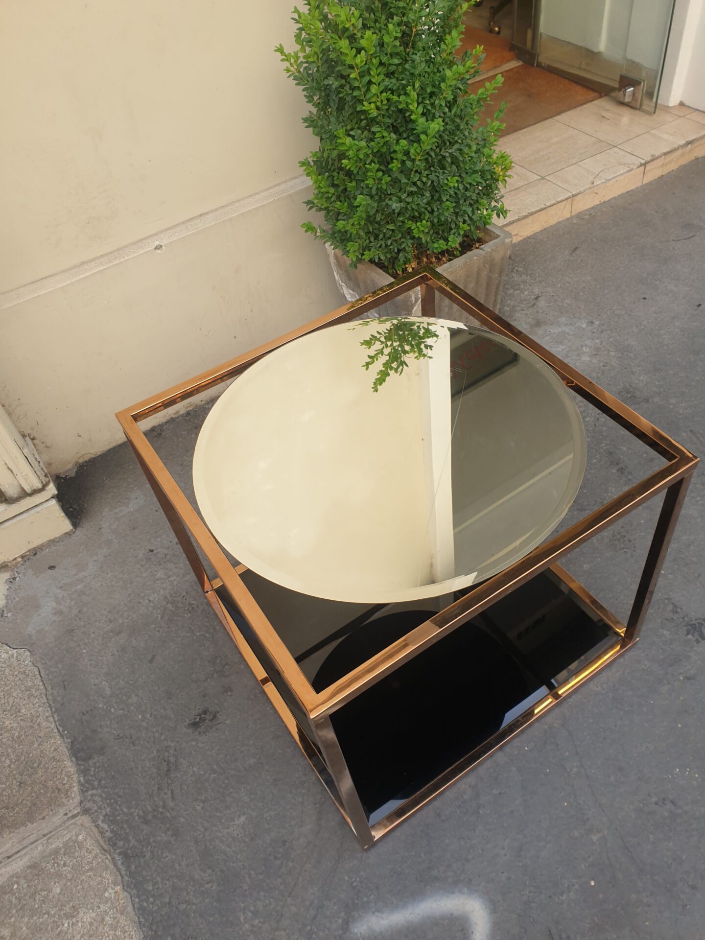 Table basse métal doré annees 70 – Image 4