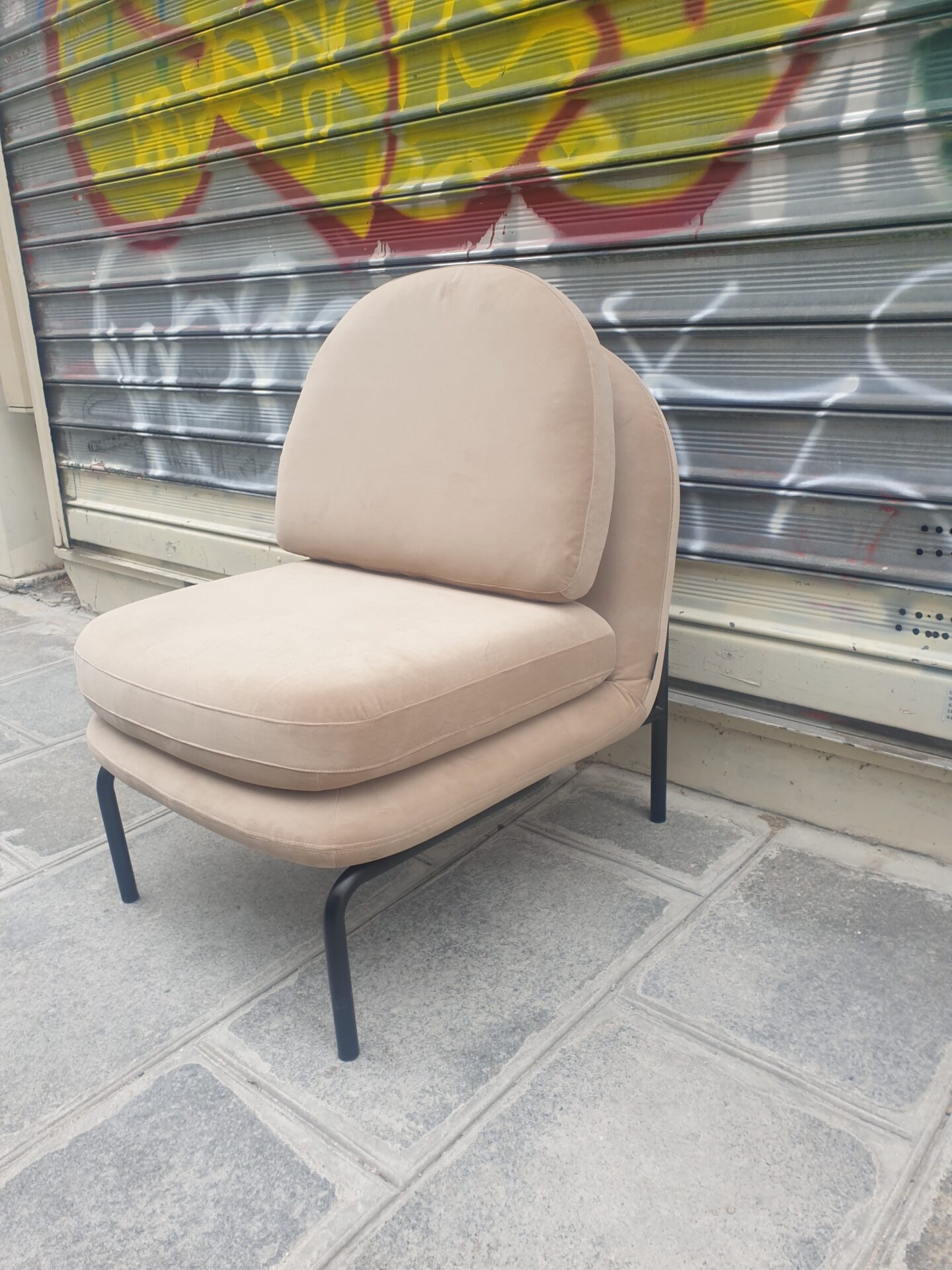 Fauteuil HOXTON couleur taupe – Image 2