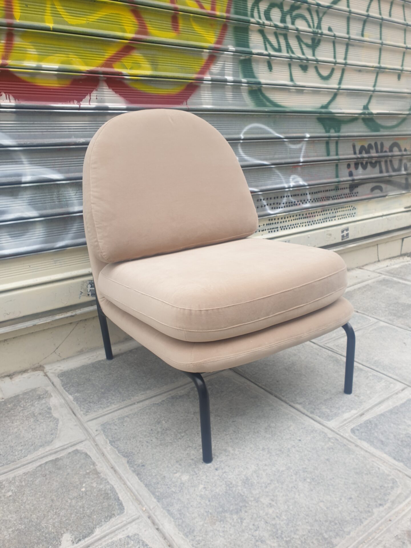 Fauteuil HOXTON couleur taupe – Image 3
