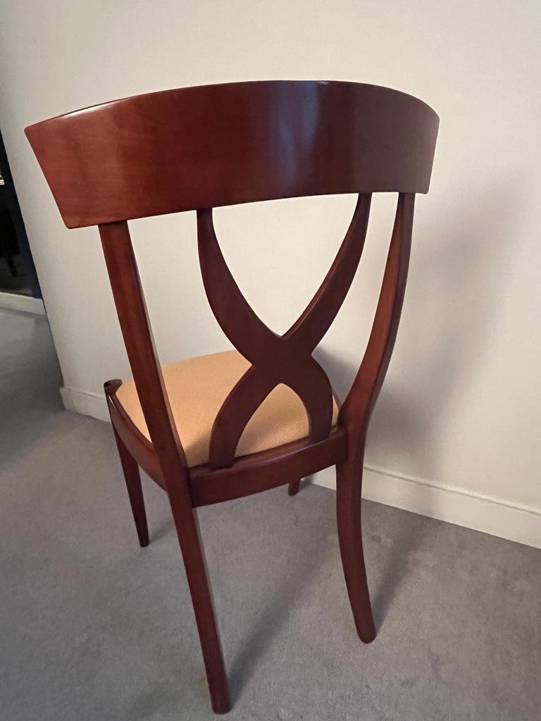 Lot de 6 chaises de anciennes en bois et assise tissu – Image 4