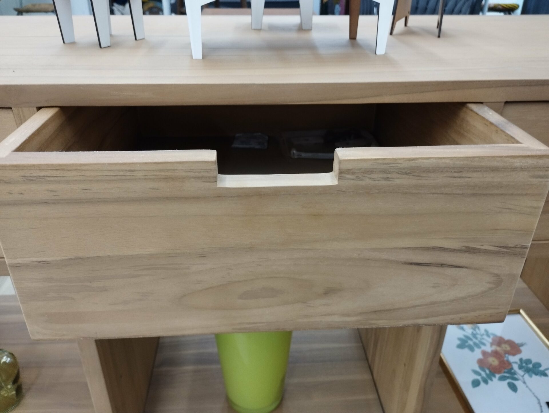 Meuble bibliothèque Tikamoon en teck massif – Image 3