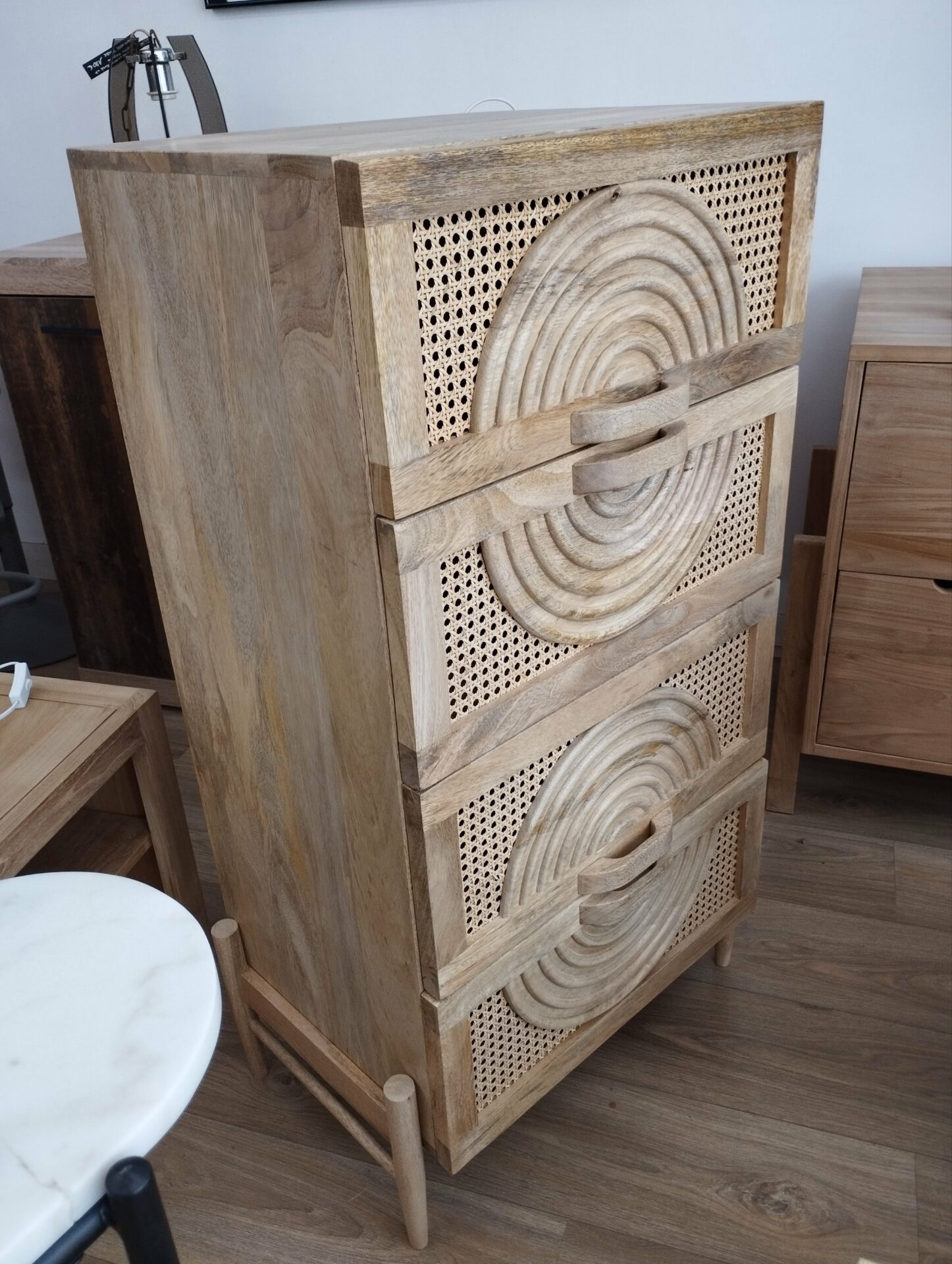 commode en manguier massif et rotin Tikamoon – Image 5