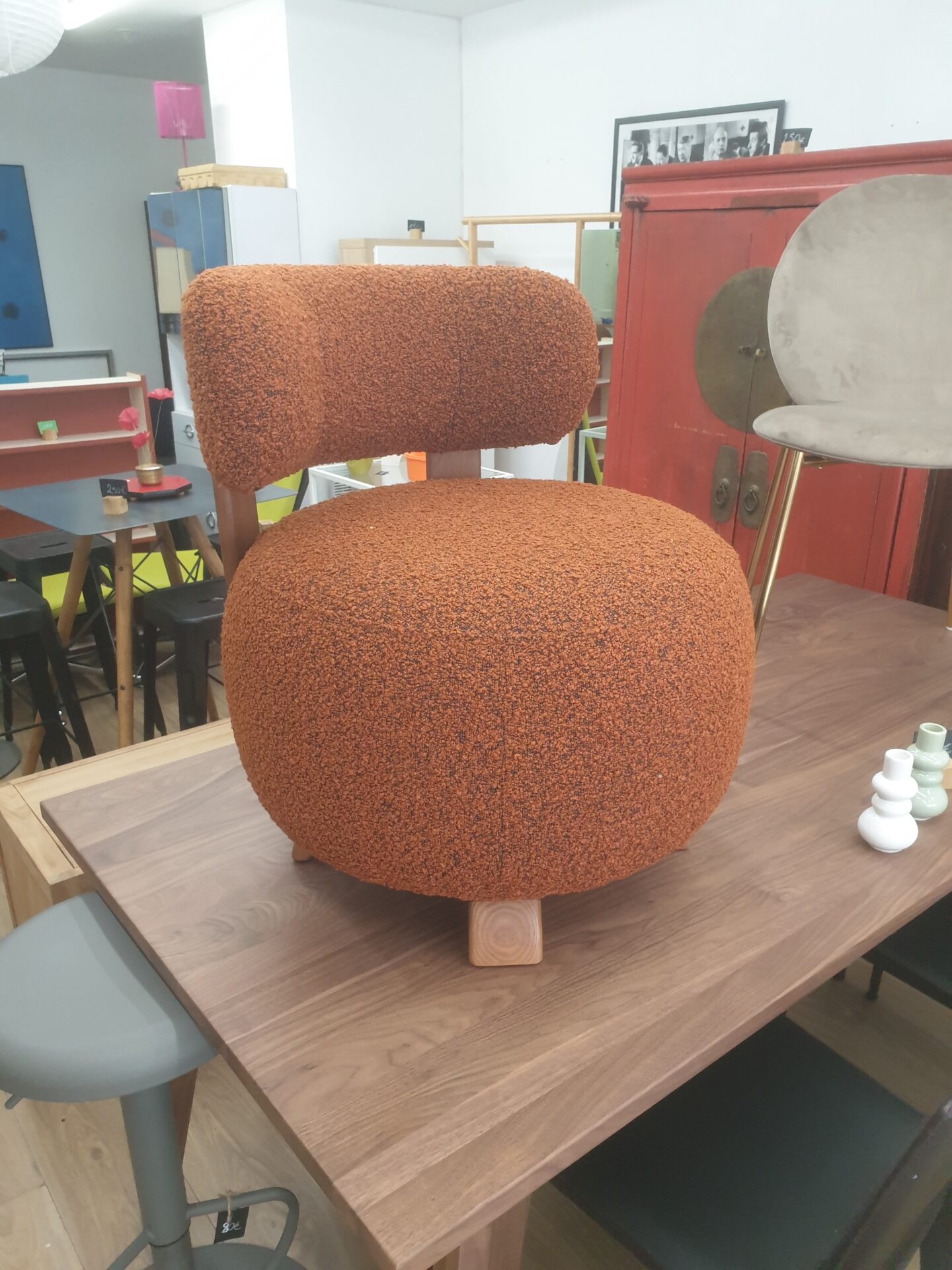 Fauteuil / pouf PLATON tissu Rouille bouclée – Image 5