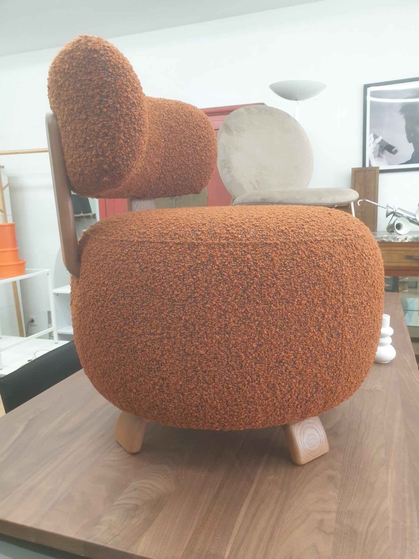 Fauteuil / pouf PLATON tissu Rouille bouclée – Image 2