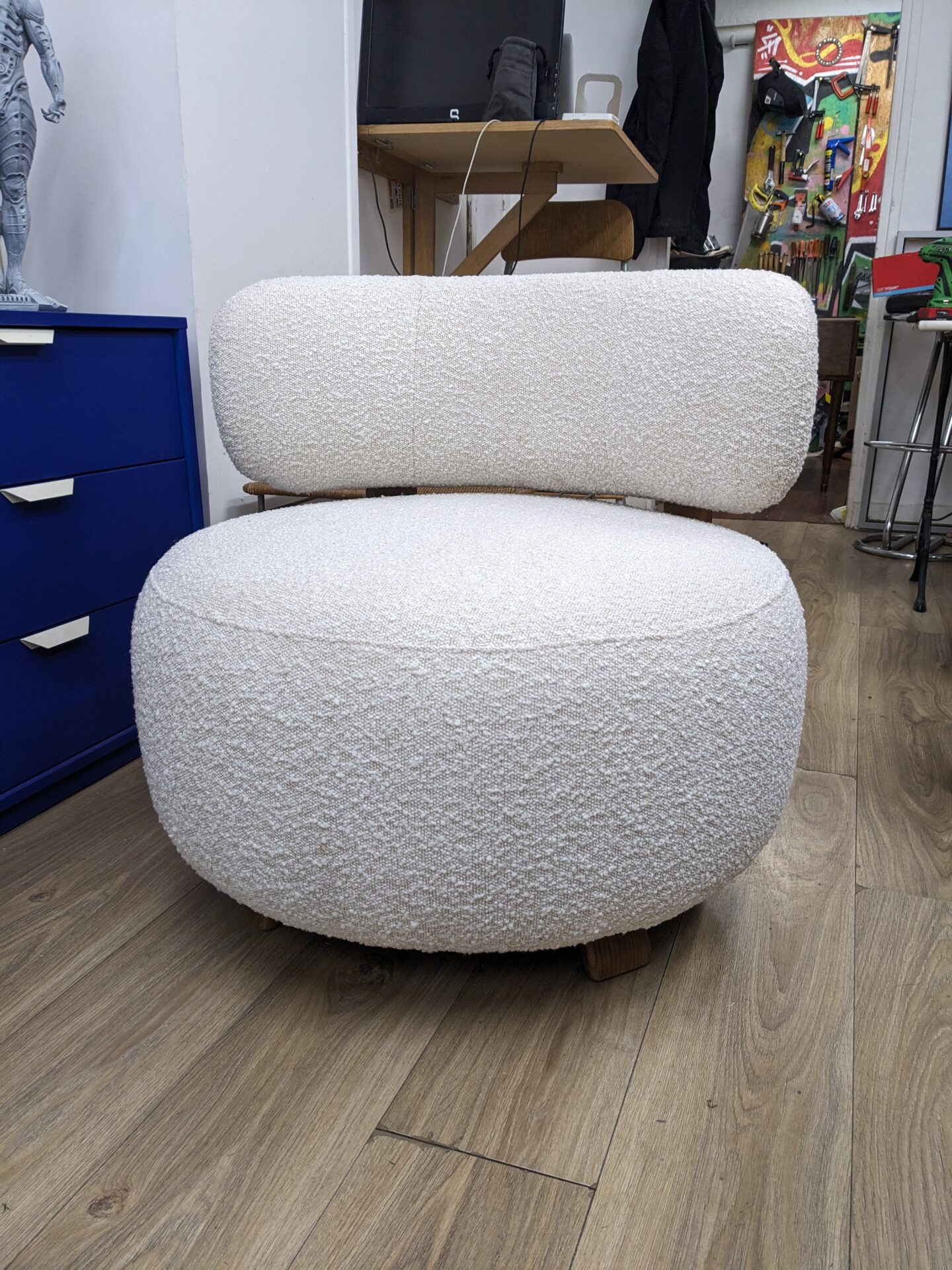 Fauteuil PLATON tissu bouclette blanc – Image 2