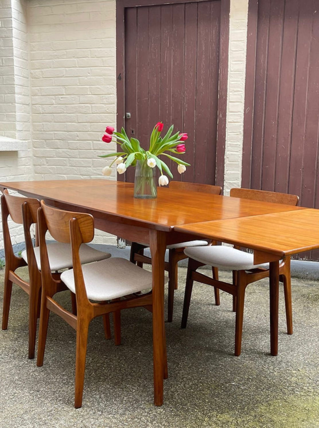 Table scandinave en teck extensible – Image 3