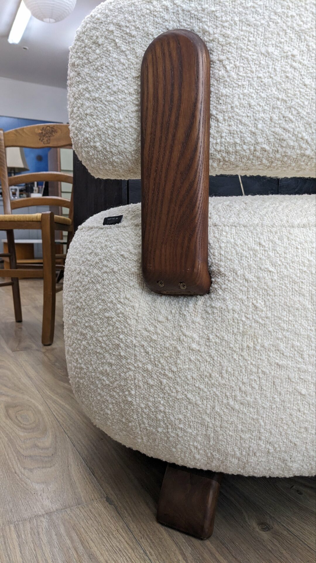 Fauteuil PLATON NV GALLERY écru bouclé – Image 4
