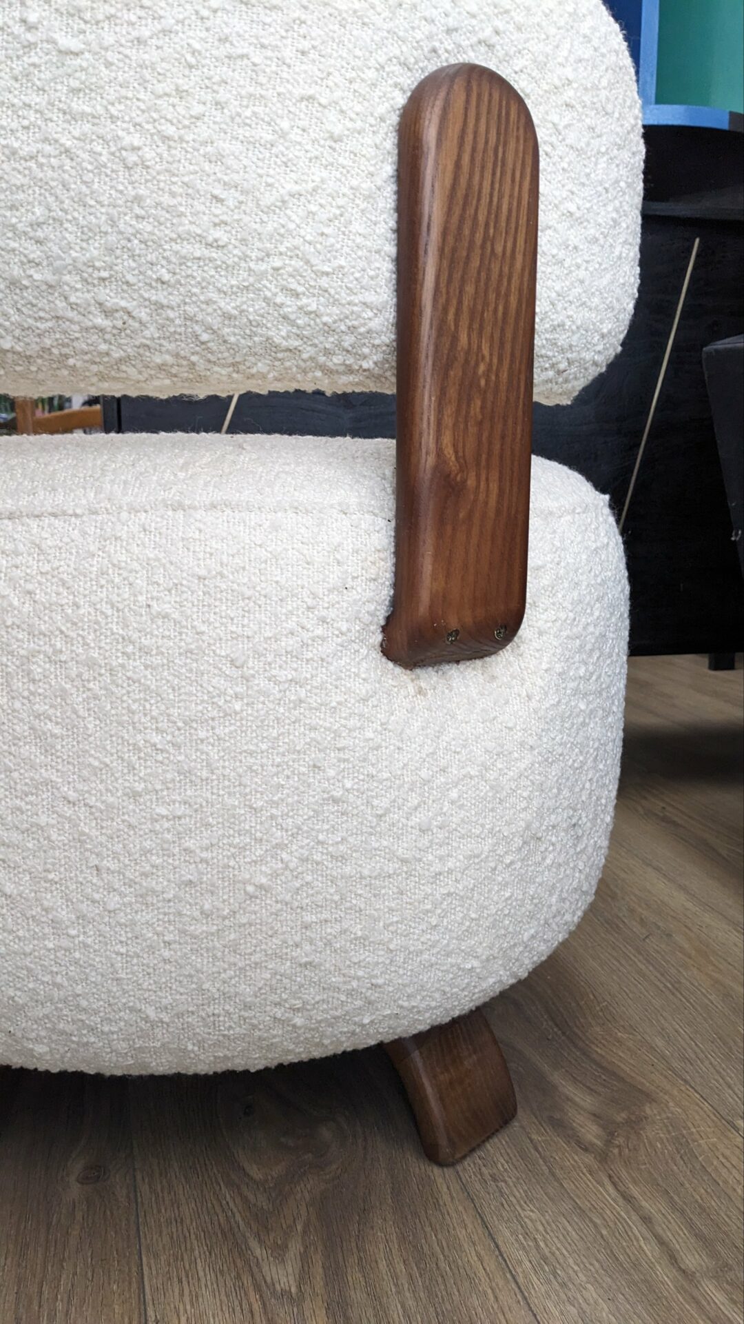 Fauteuil PLATON NV GALLERY écru bouclé – Image 5