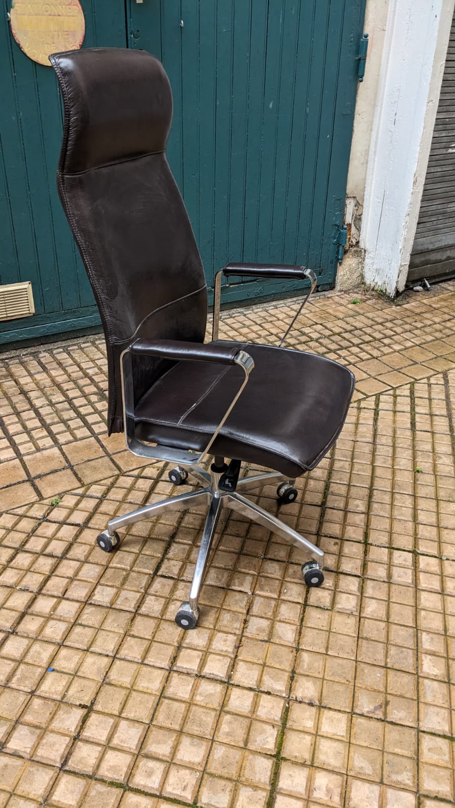 Fauteuil "de Direction" tête haute – Image 3
