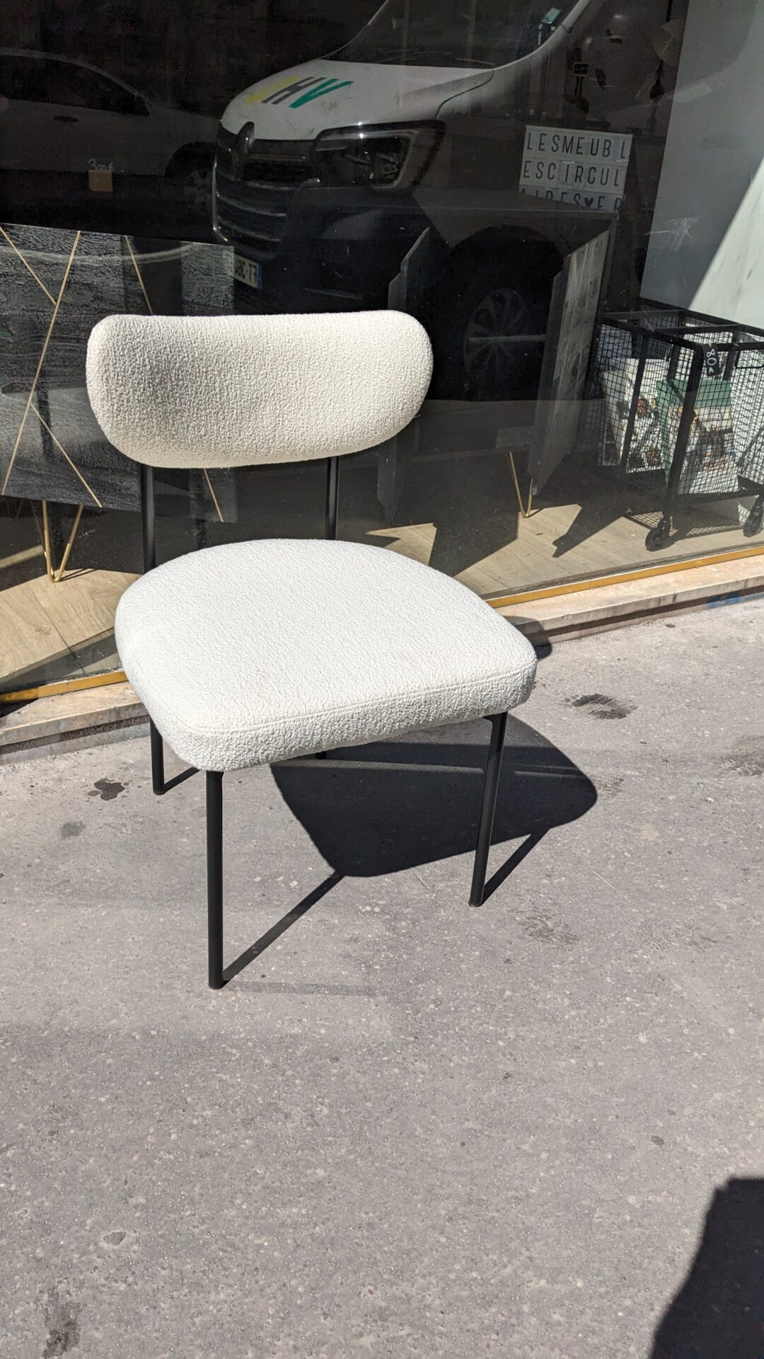 Chaise JASPER bouclette blanc – Image 2