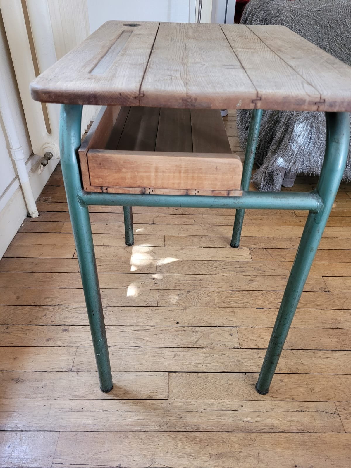 Table d'école – Image 4