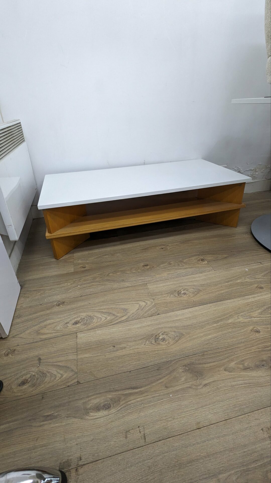 Table basse en bois robuste double plateau – Image 2