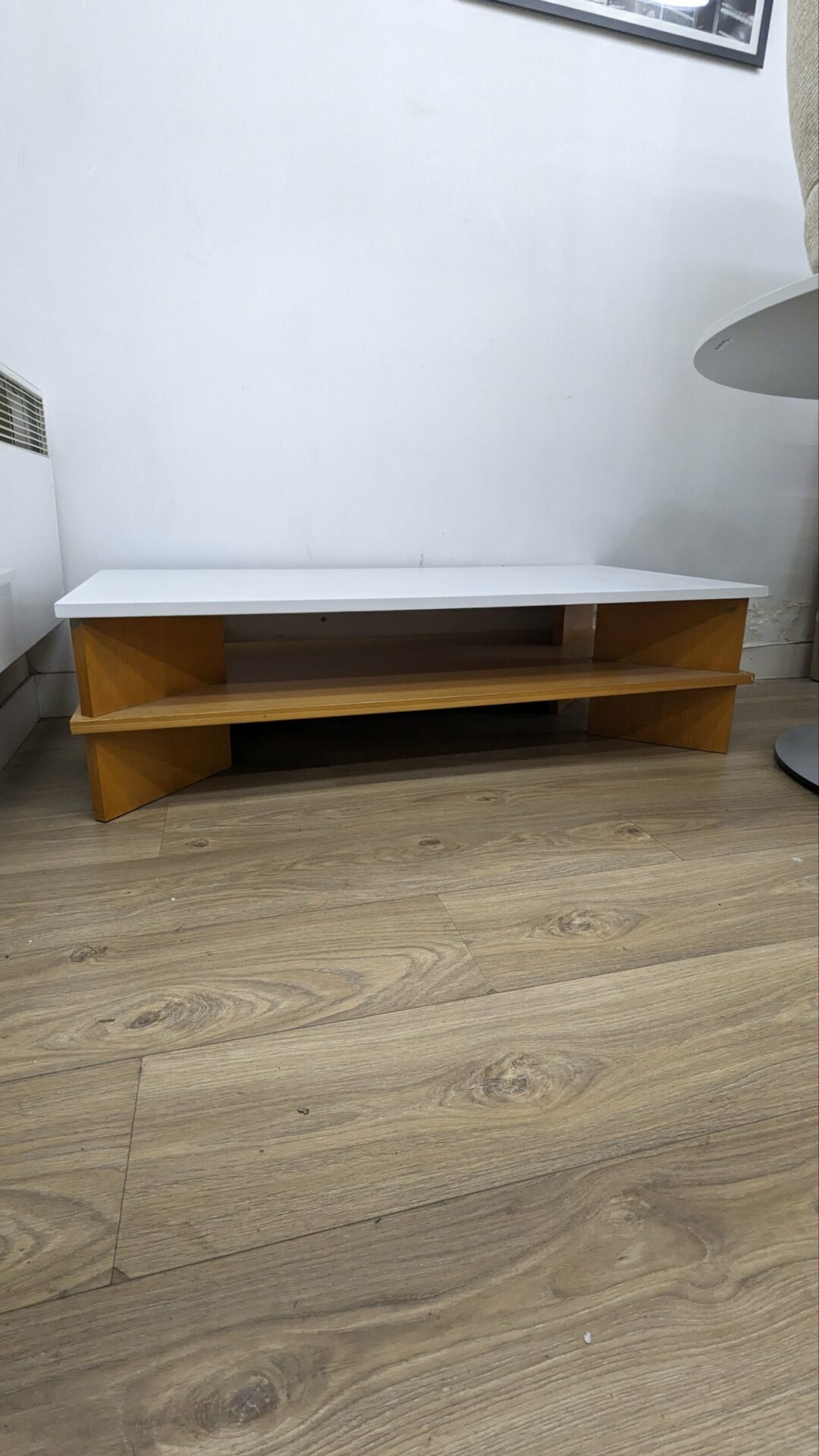 Table basse en bois robuste double plateau – Image 4