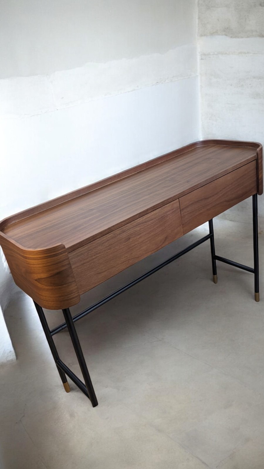 Bureau / Console JEFFREY noyer et acier noir – Image 3