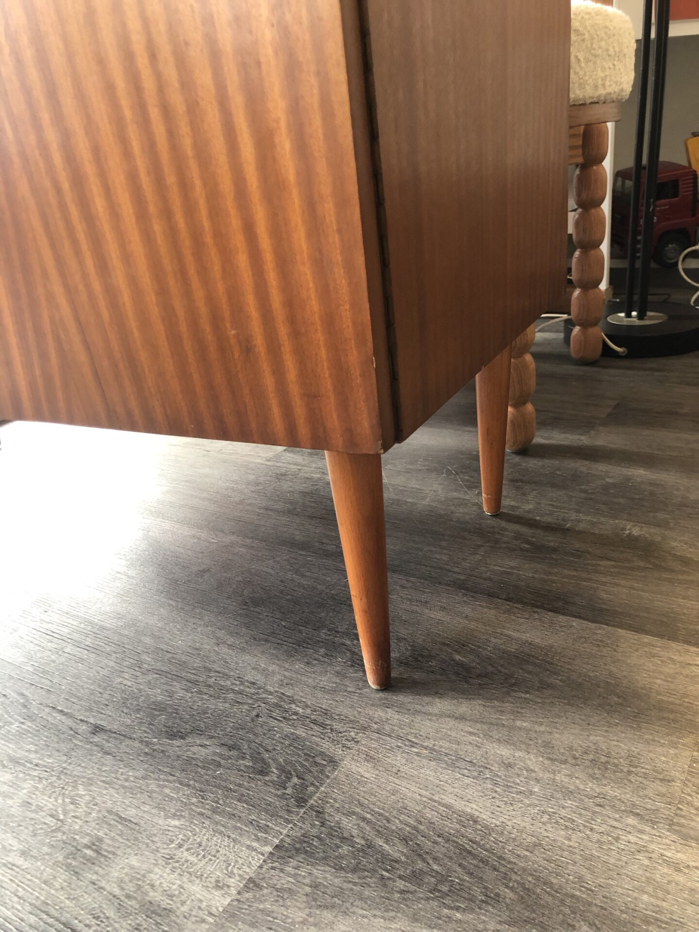 Meuble de métier vintage 60’s. Ex meuble pour machine à coudre – Image 7