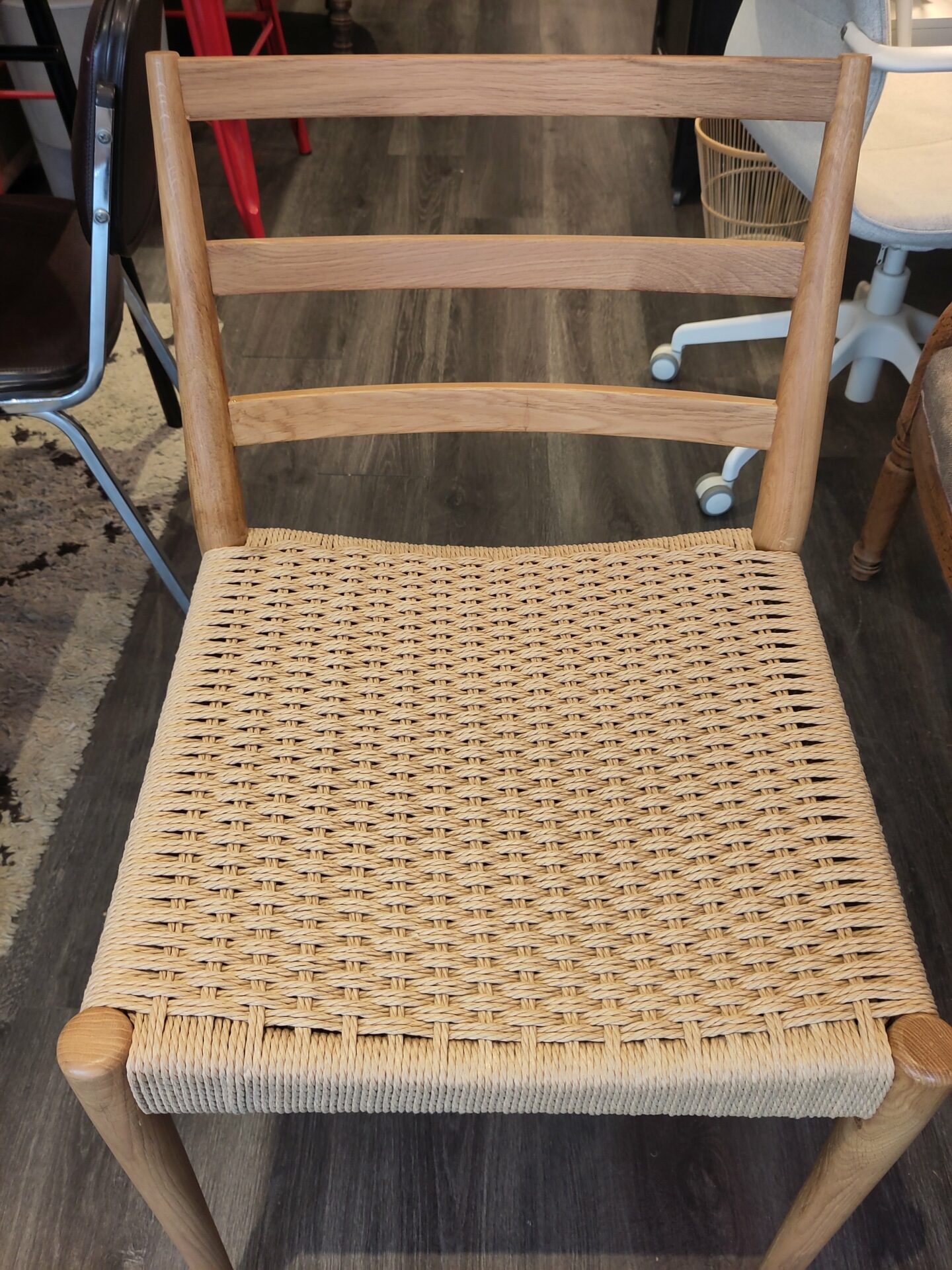 Chaise ANALY en chêne – Image 3
