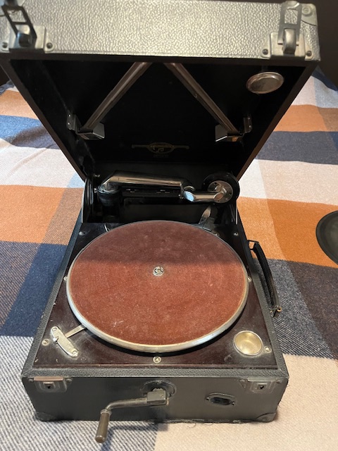 Tourne disque vintage – Image 3