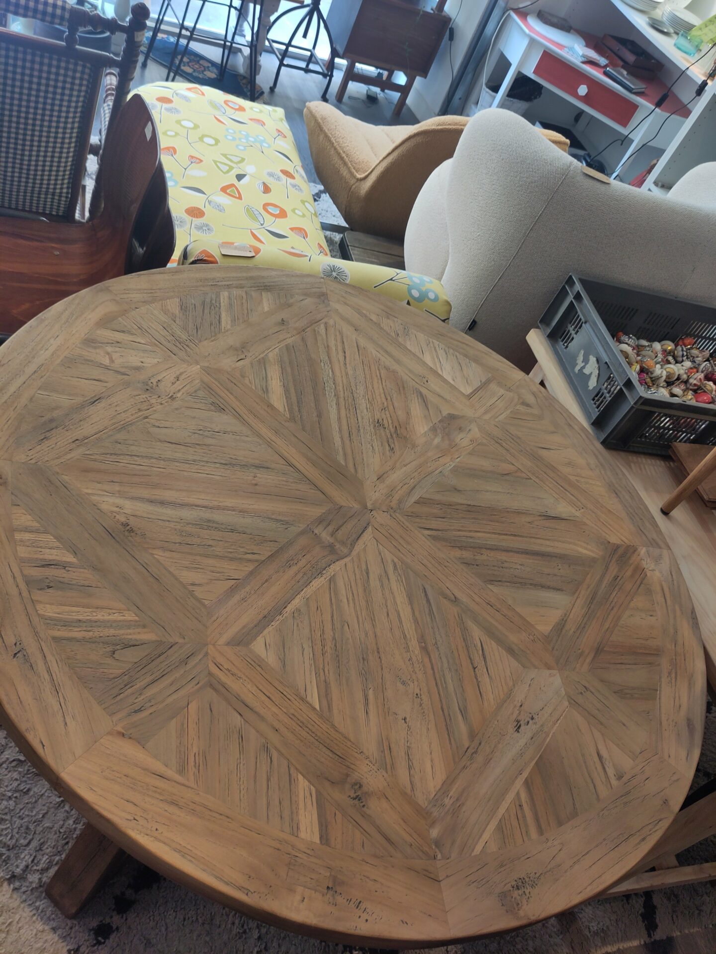 Table de salle à manger en teck massif recyclé – Image 3