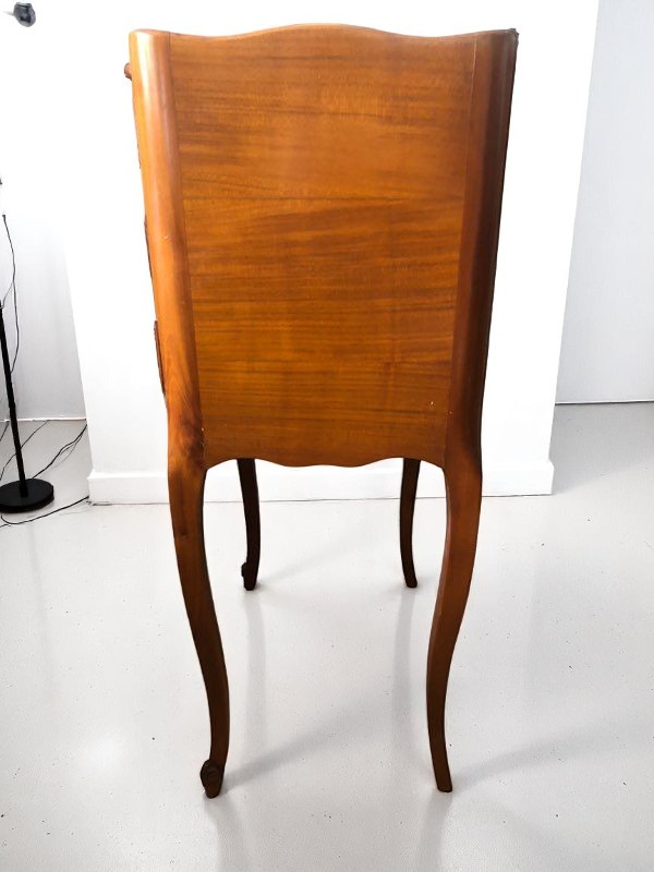 Commode / Meuble d’appoint Louis XV – Image 4