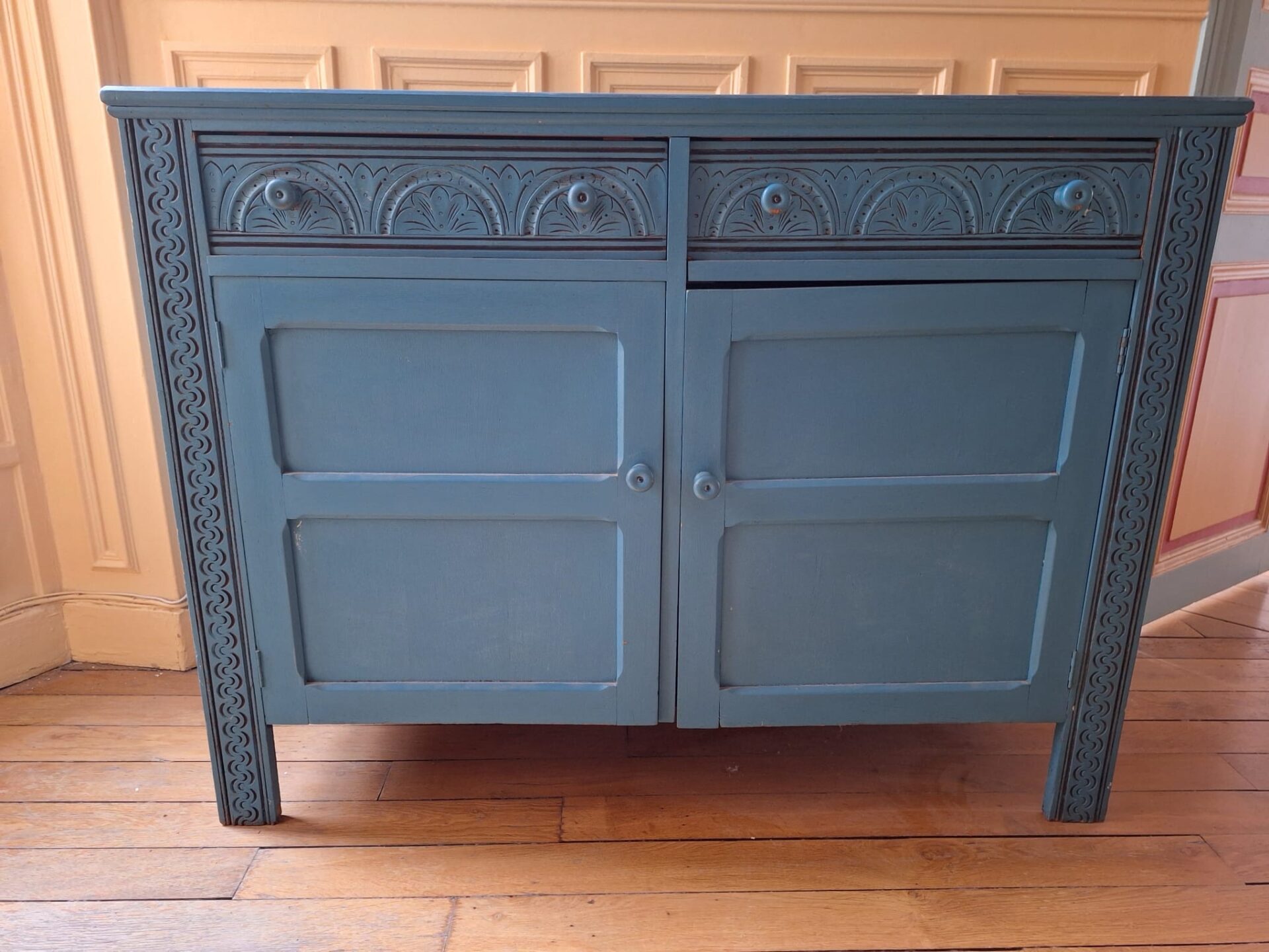 Buffet bleu – Image 2