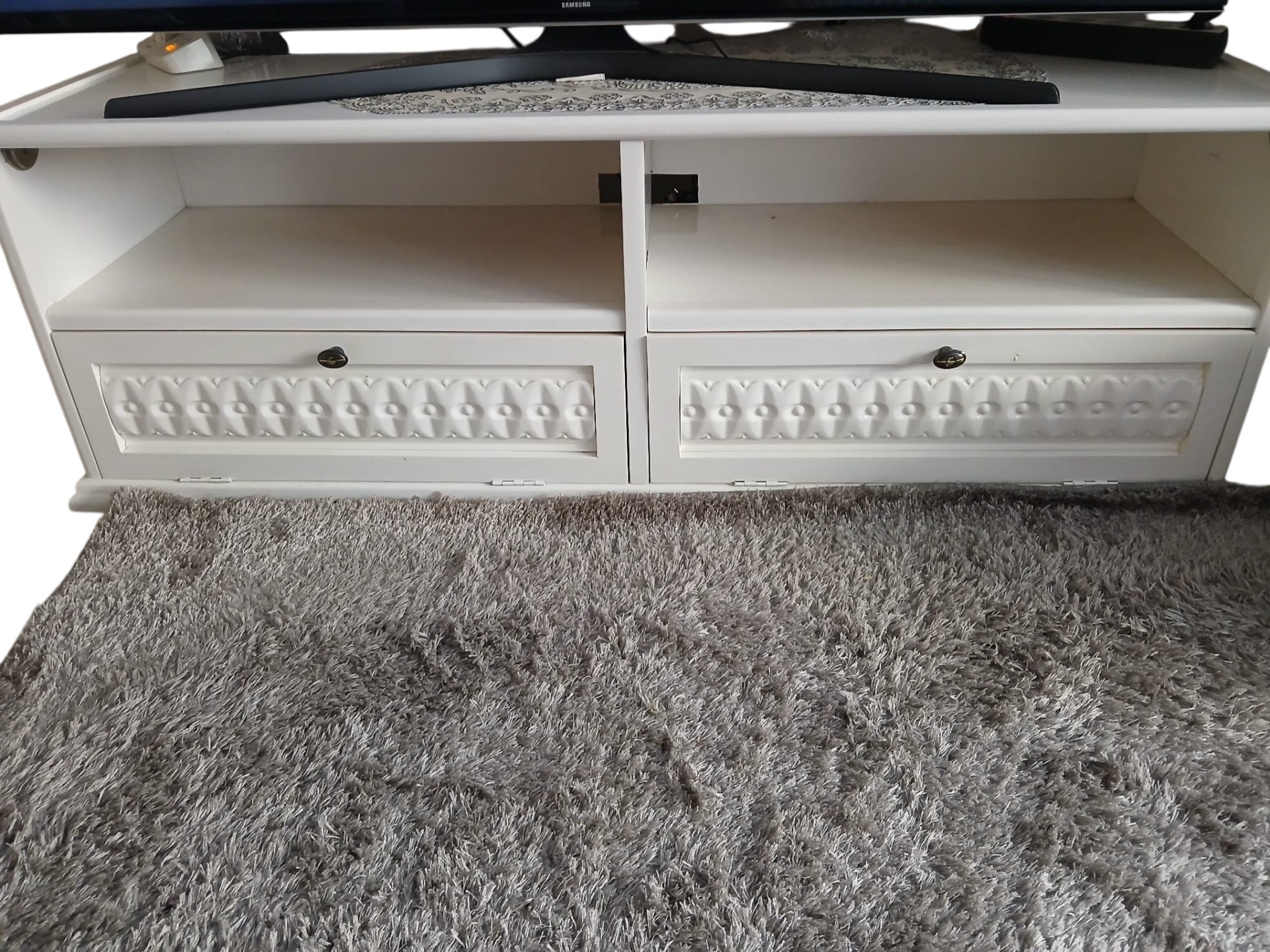 Meuble tv peint en blanc