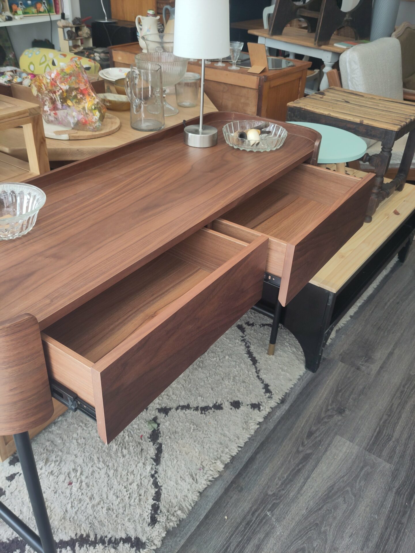 Bureau console JEFFREY noyer et métal noir – Image 3
