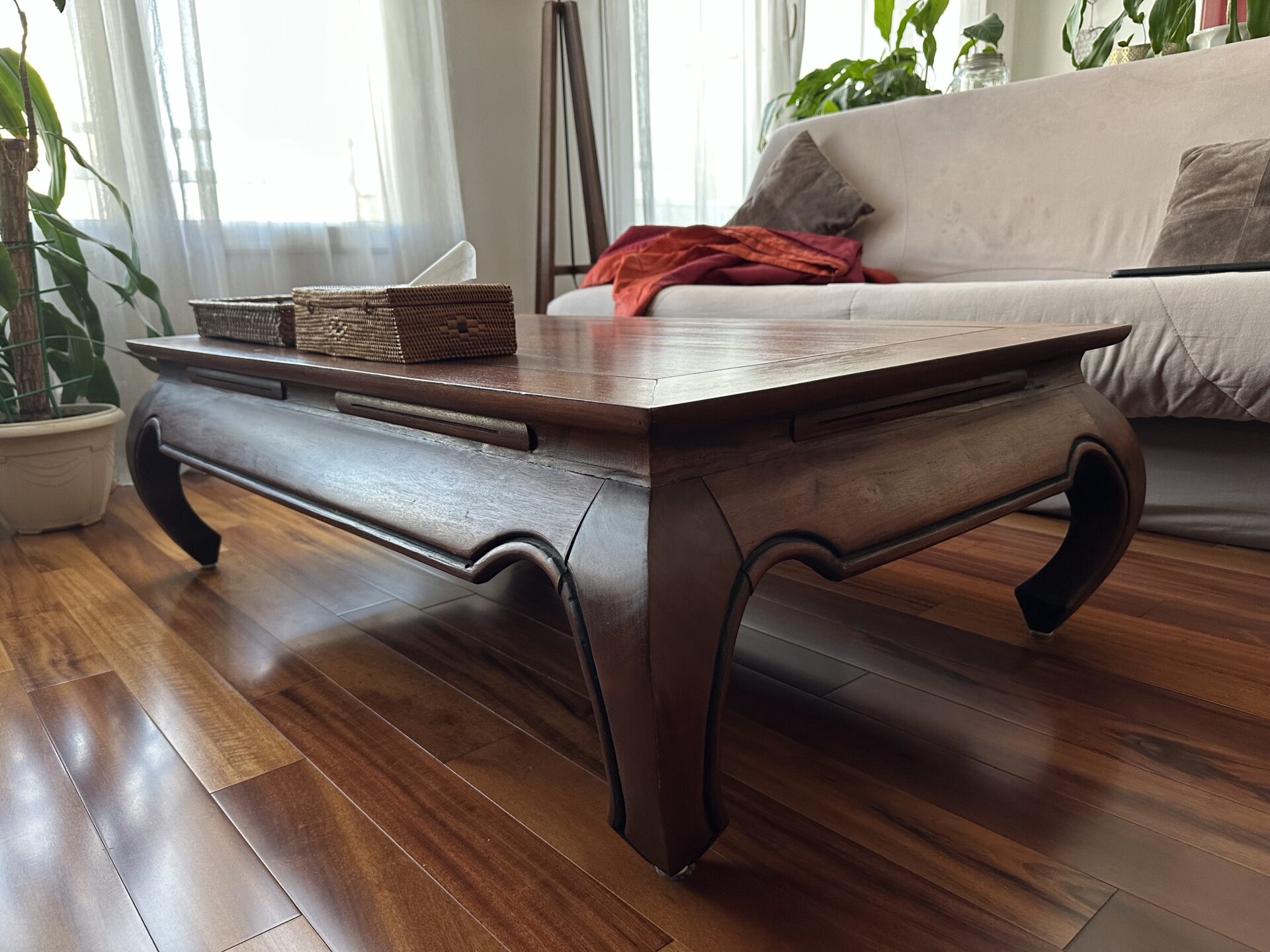 Table basse style colonial – Image 3
