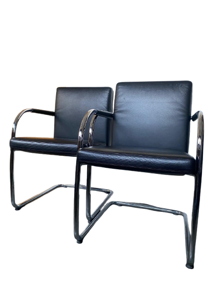 Paire de fauteuils VITRA