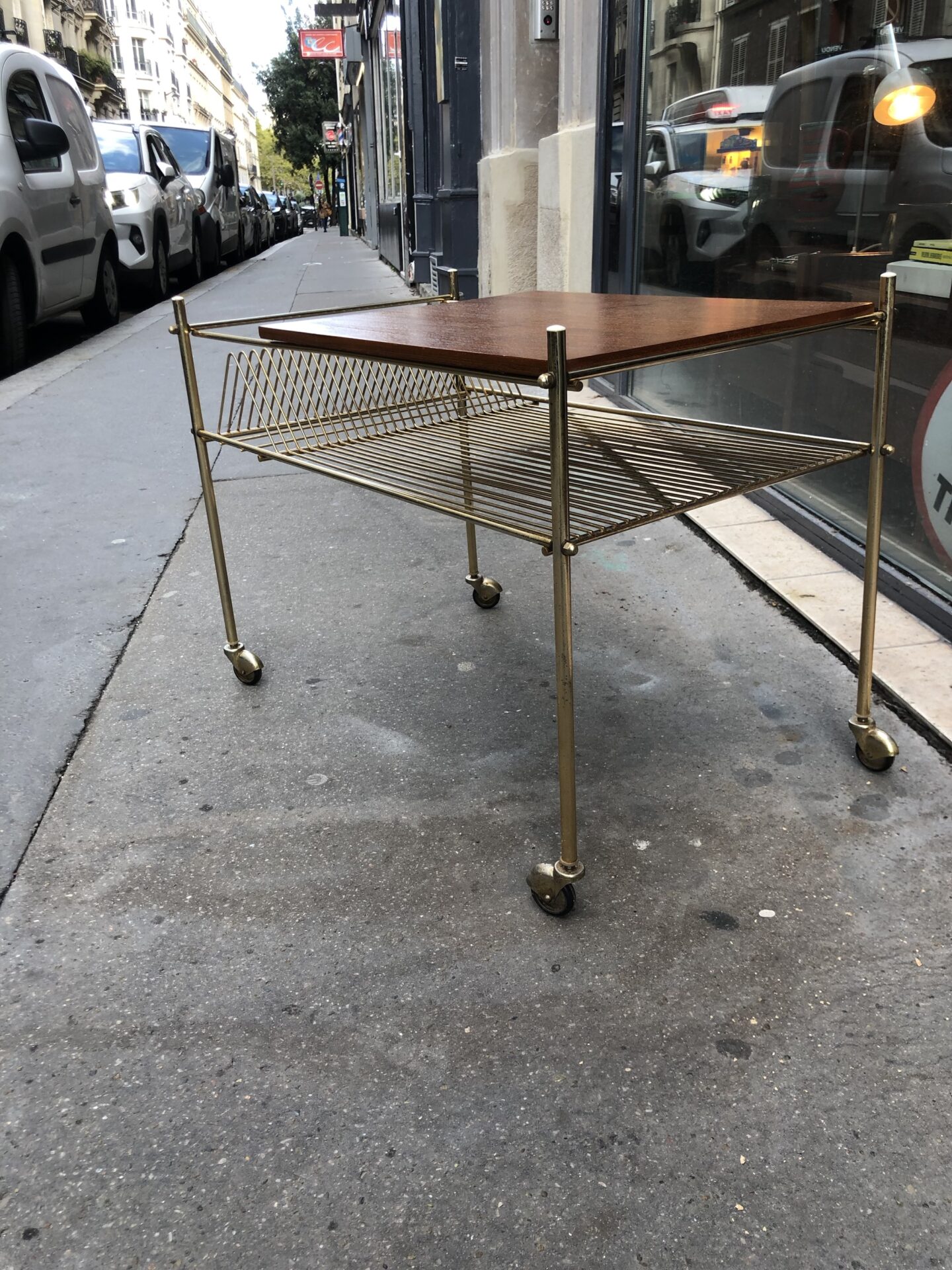 Table vinyle années 70 – Image 2
