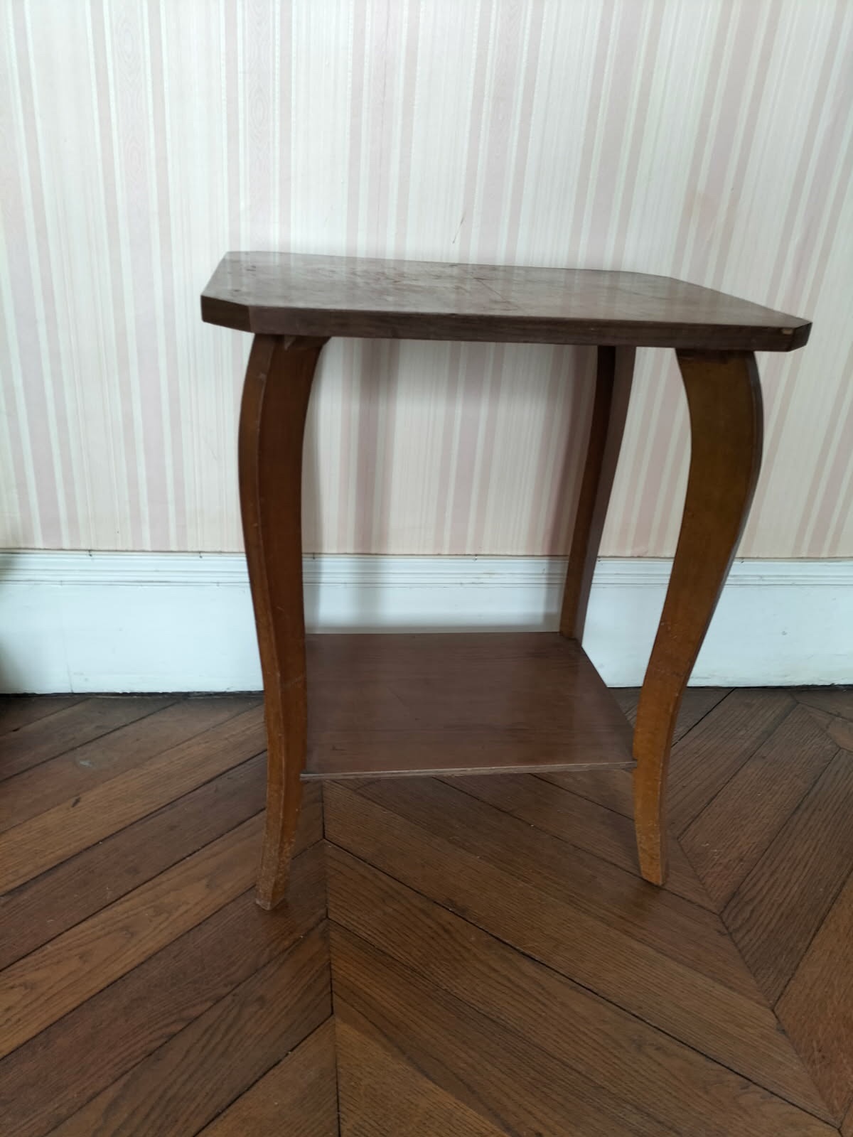 2 petites tables d’appoint – Image 2