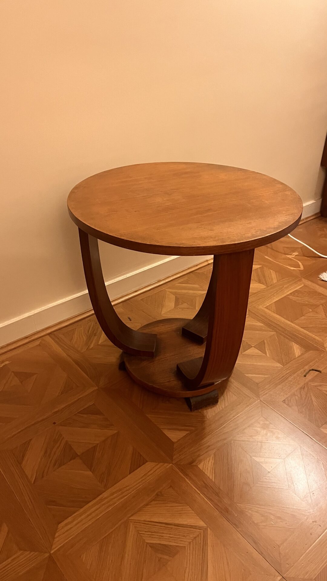 Table d’appoint ronde en bois style art déco – Image 2