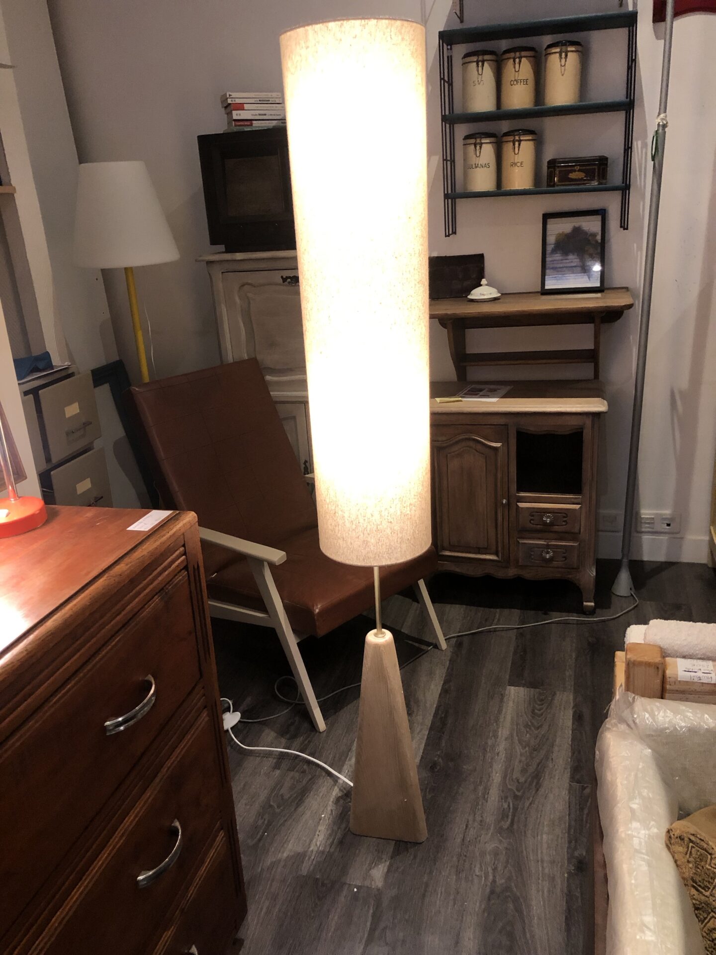 Lampadaire chêne clair – Image 3