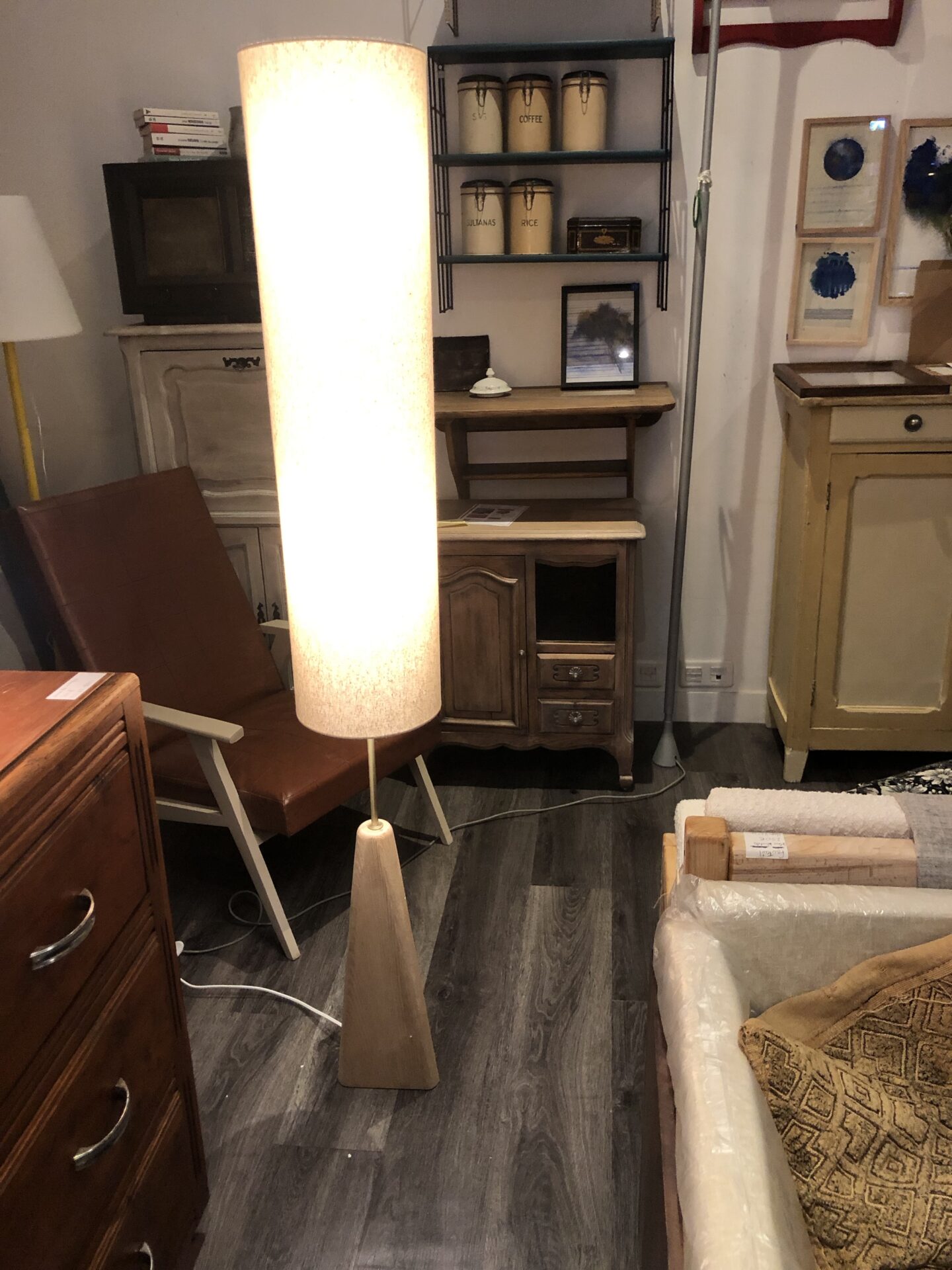 Lampadaire chêne clair – Image 4