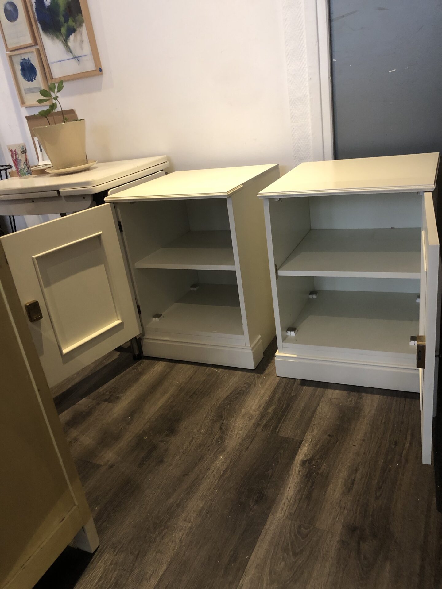 Paire de tables de chevet blanc – Image 6