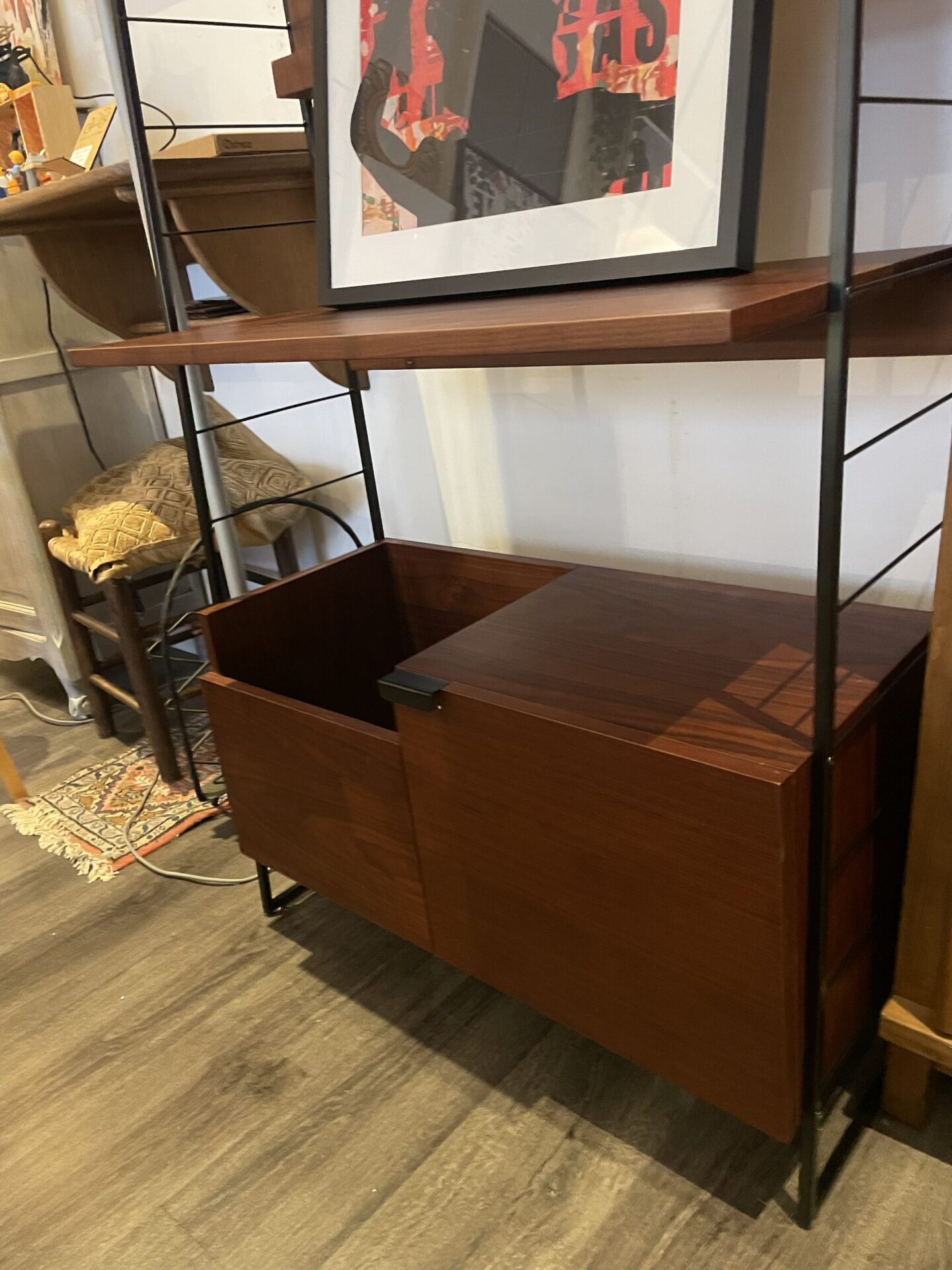 Étagère - Meuble Tv / hi-fi reddition vintage LA REDOUTE - noyer et métal – Image 10