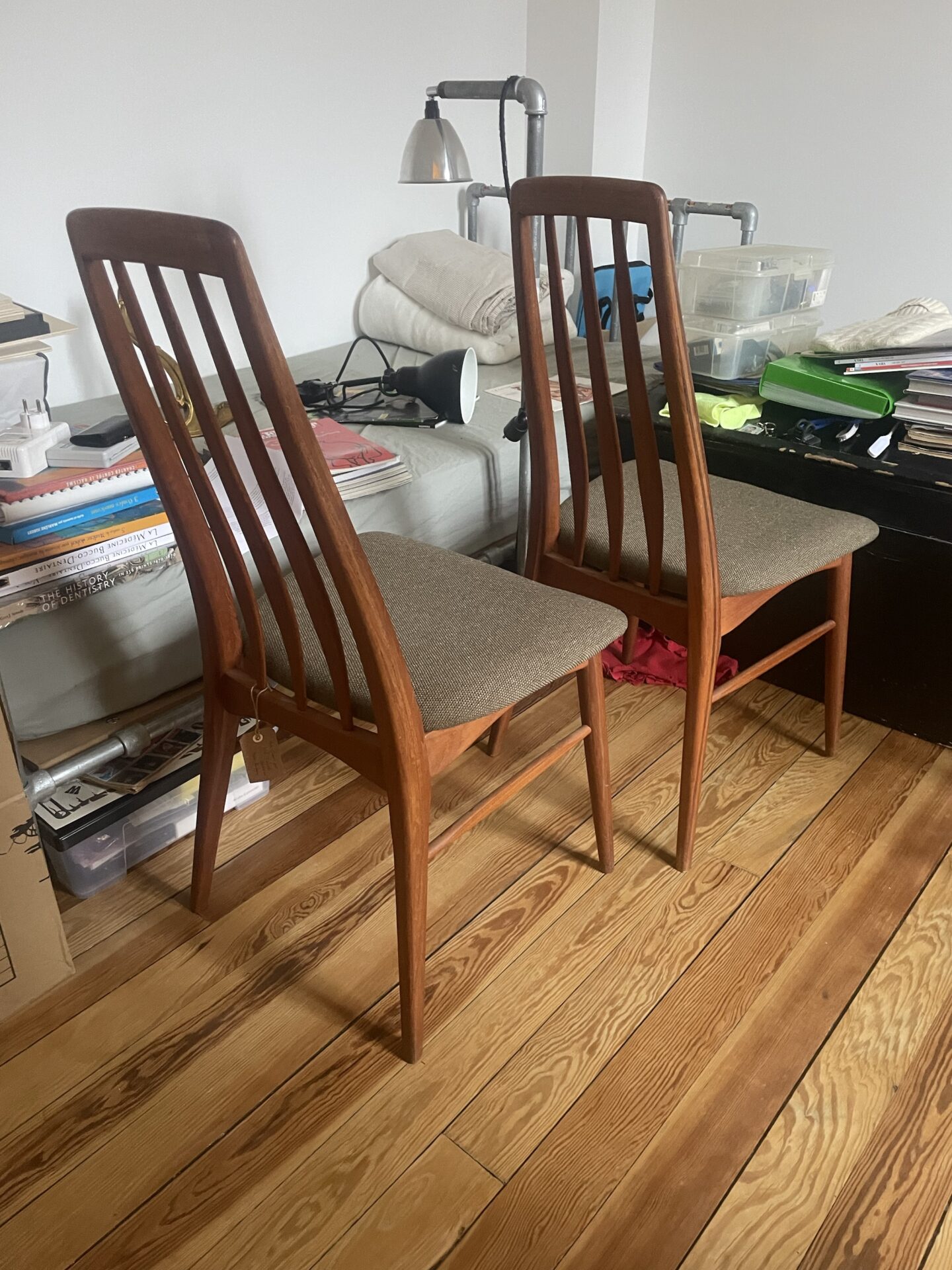 2 chaises Eva chair de Niel Koefoed années 60 – Image 3