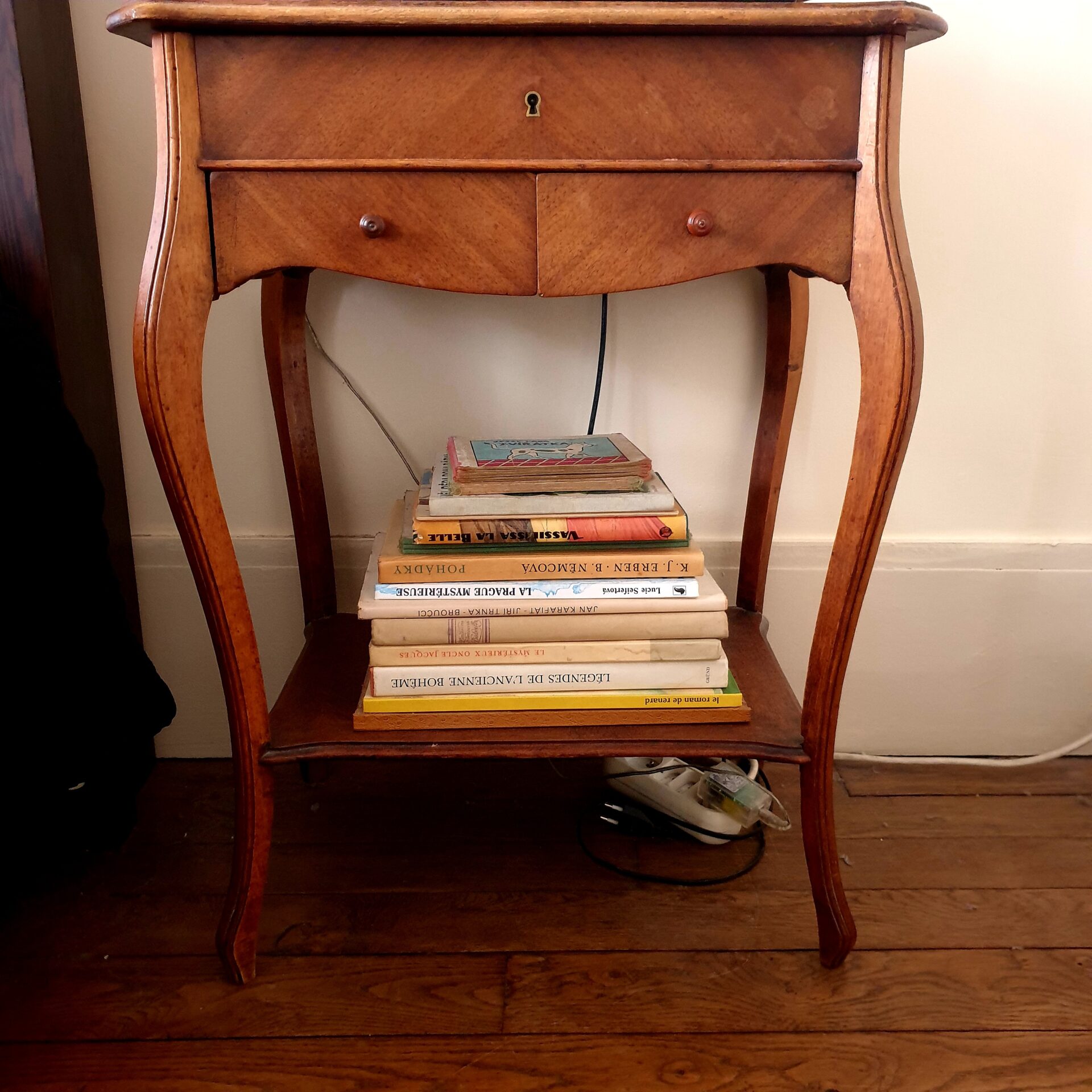 Table travailleuse – Image 2