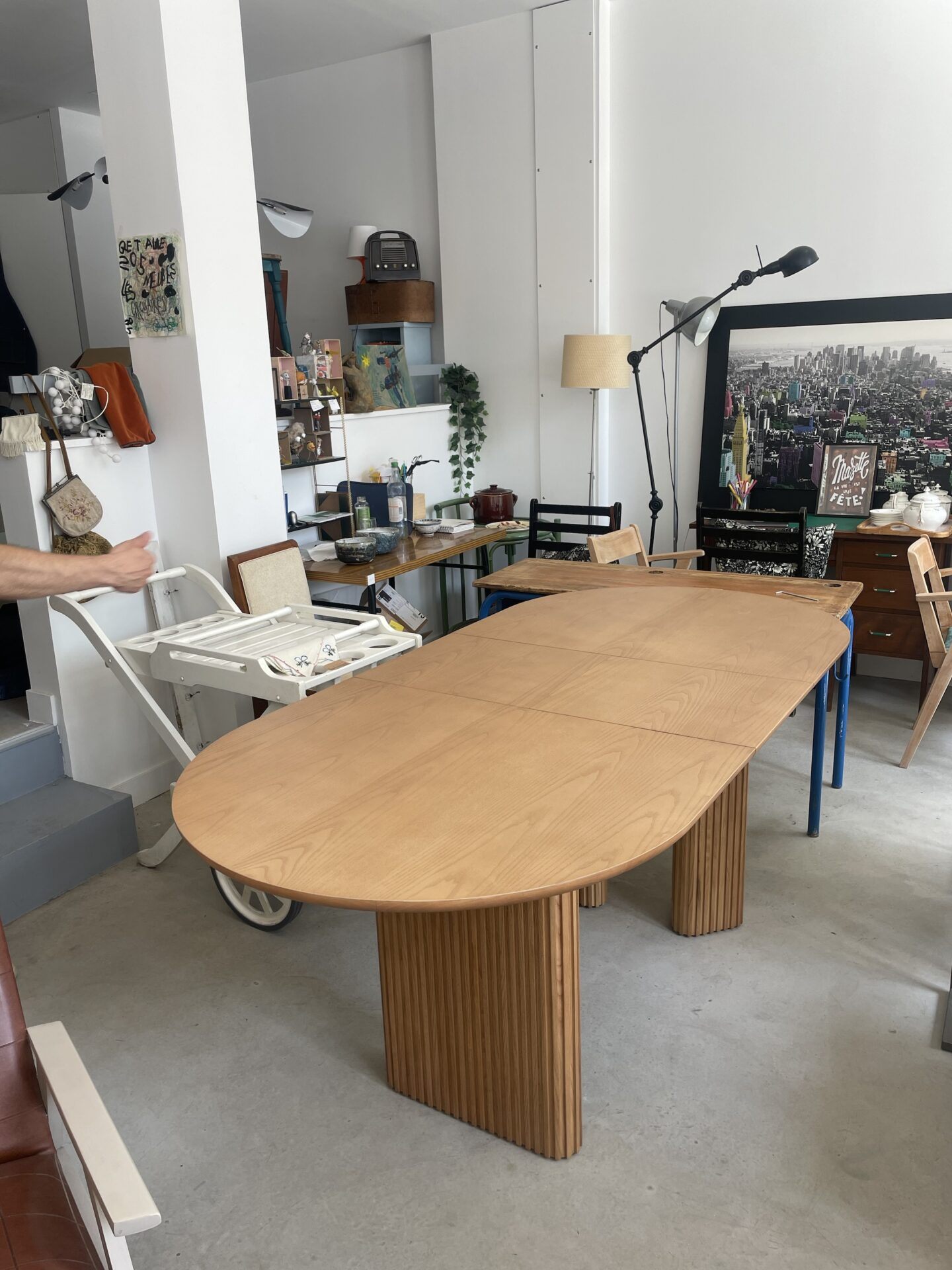 Table à manger extensible ADRIANO 4-8 personnes en frêne – Image 5