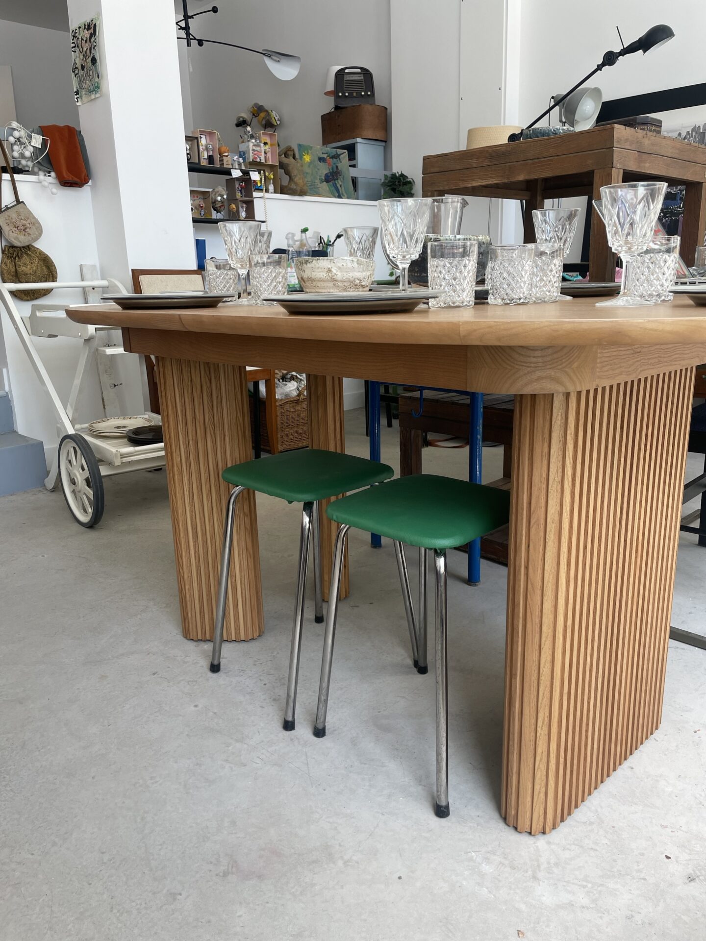 Table à manger extensible ADRIANO 4-8 personnes en frêne – Image 13