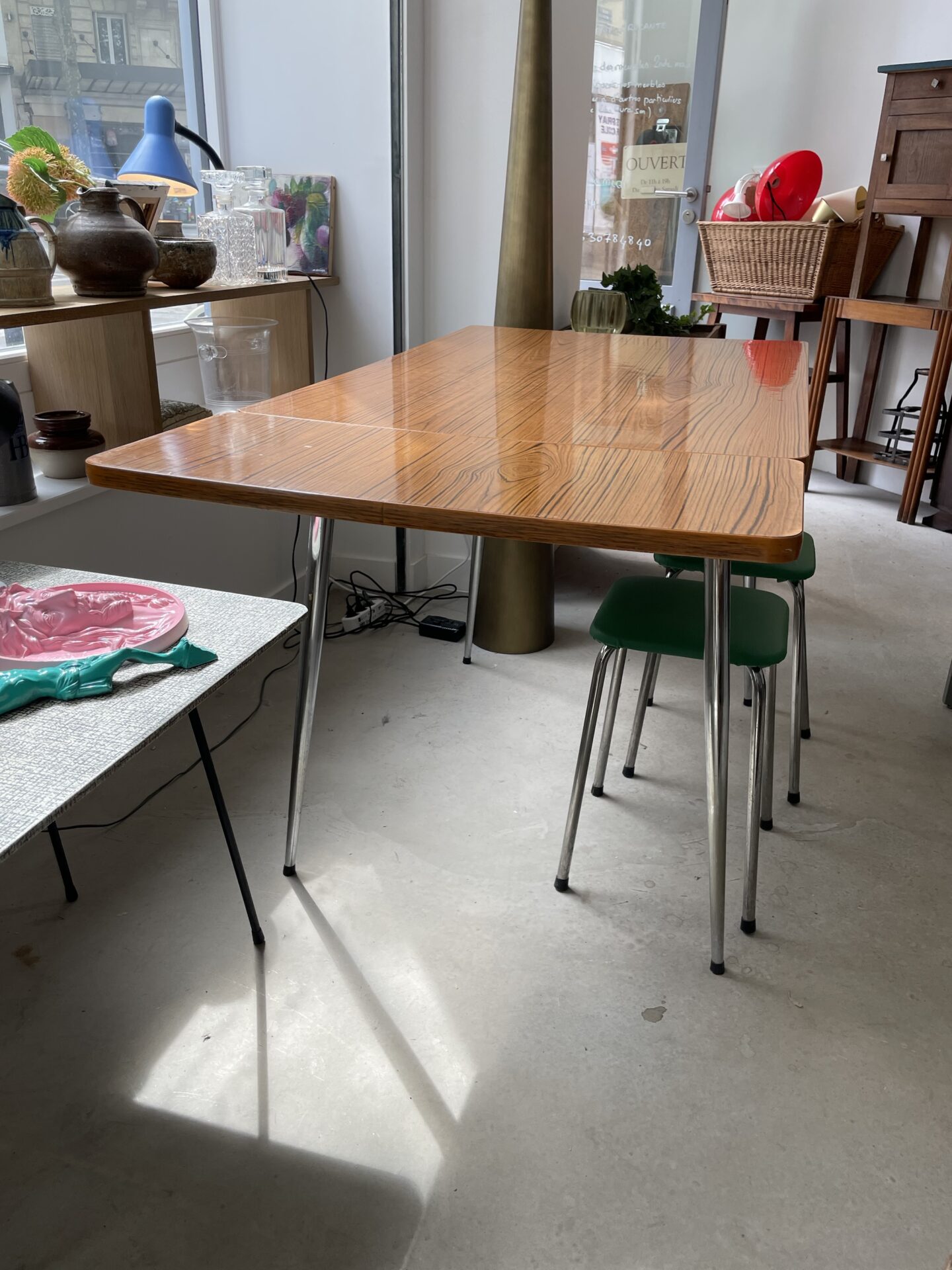 Table Formica marron extensible 4-8 personnes années 60/70 – Image 9