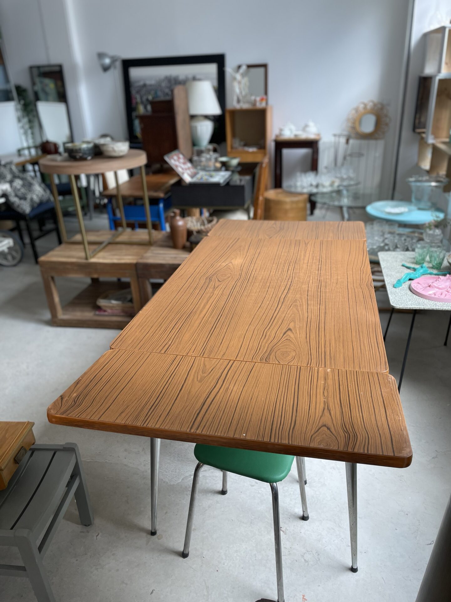 Table Formica marron extensible 4-8 personnes années 60/70 – Image 7