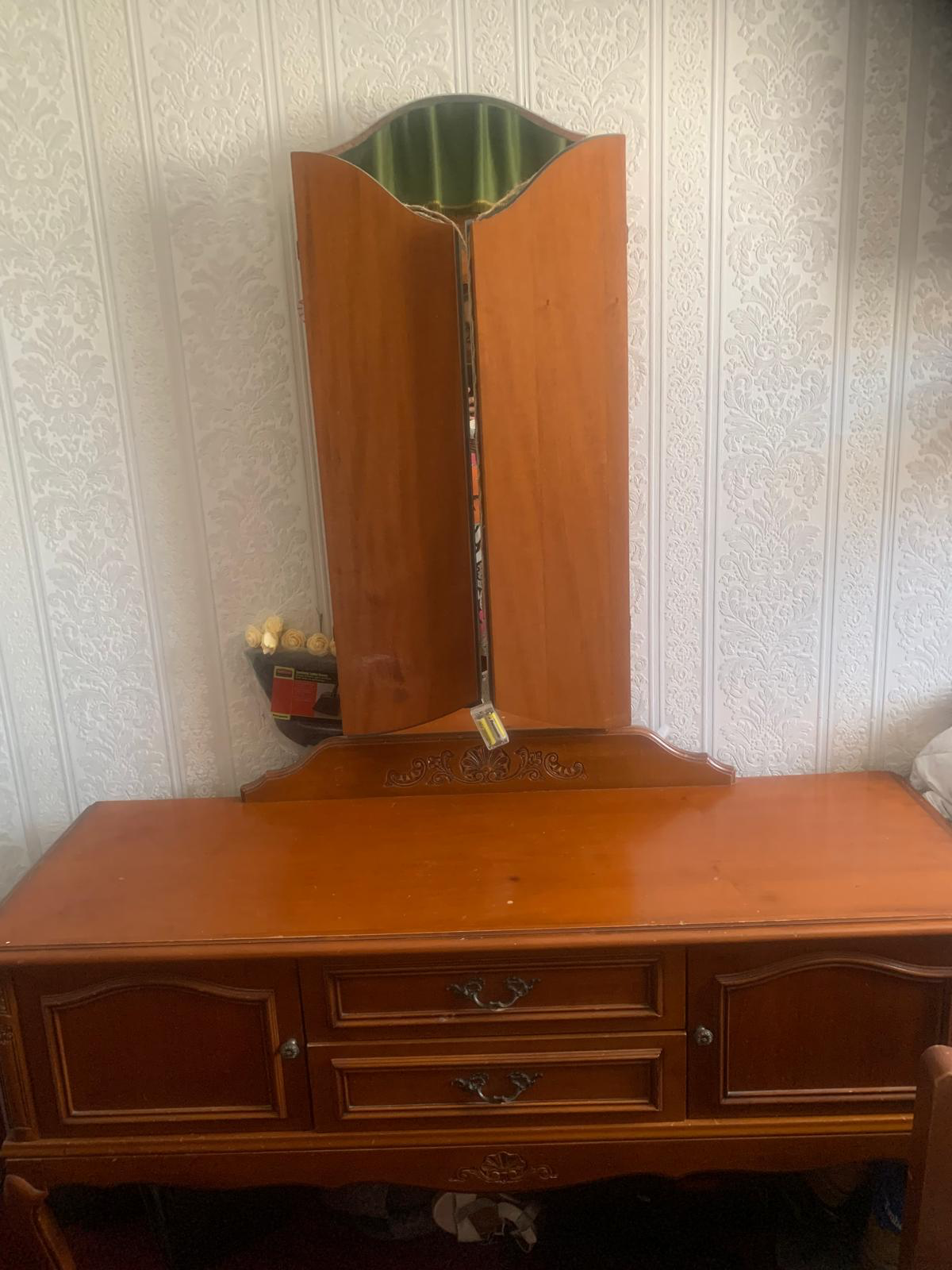 Commode Coiffeuse en noyer – Image 3