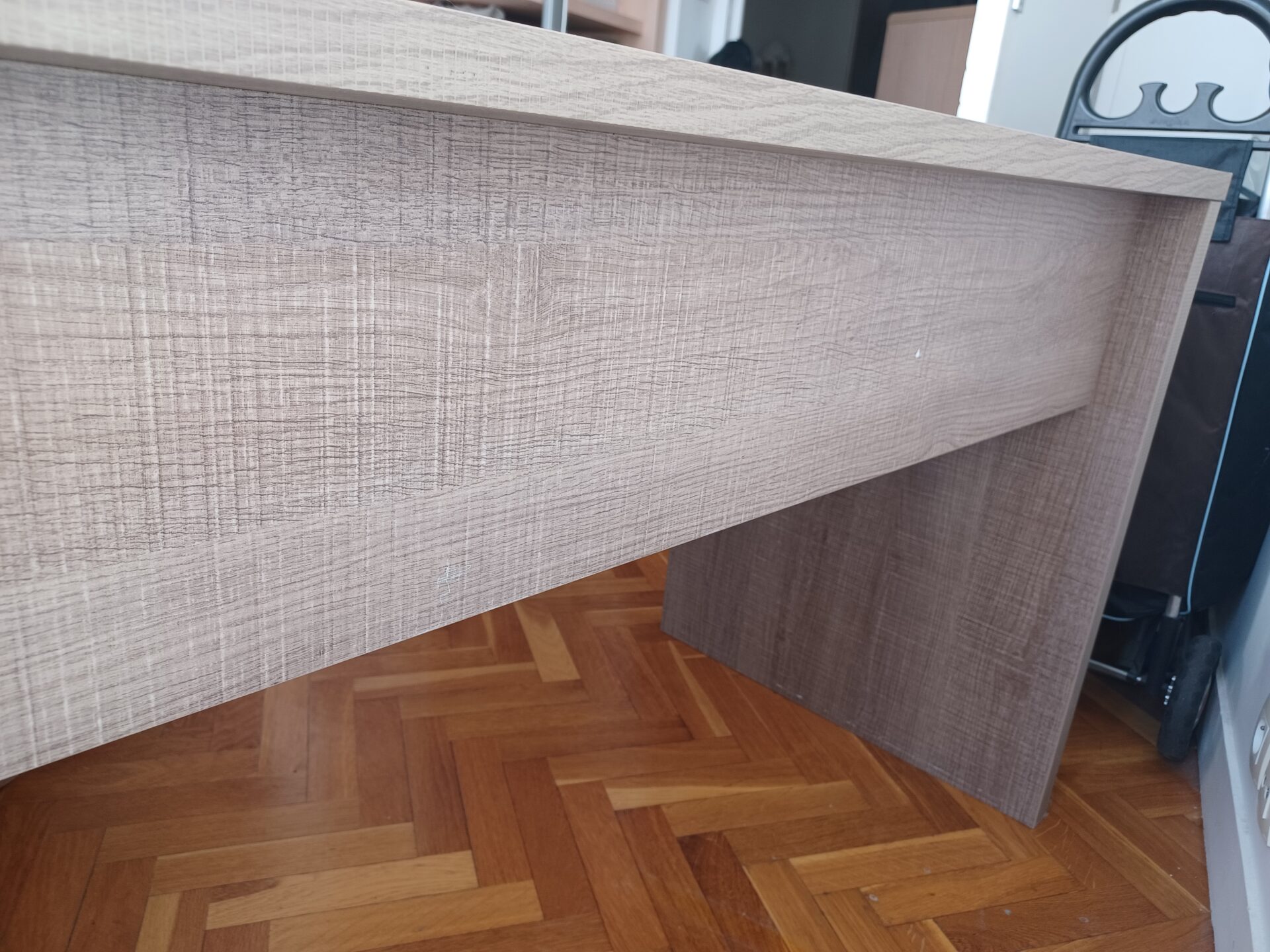 Bureau Gautier 2 pieds panneaux – Image 5
