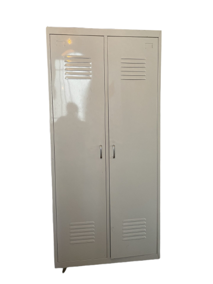 Armoire métallique blanche